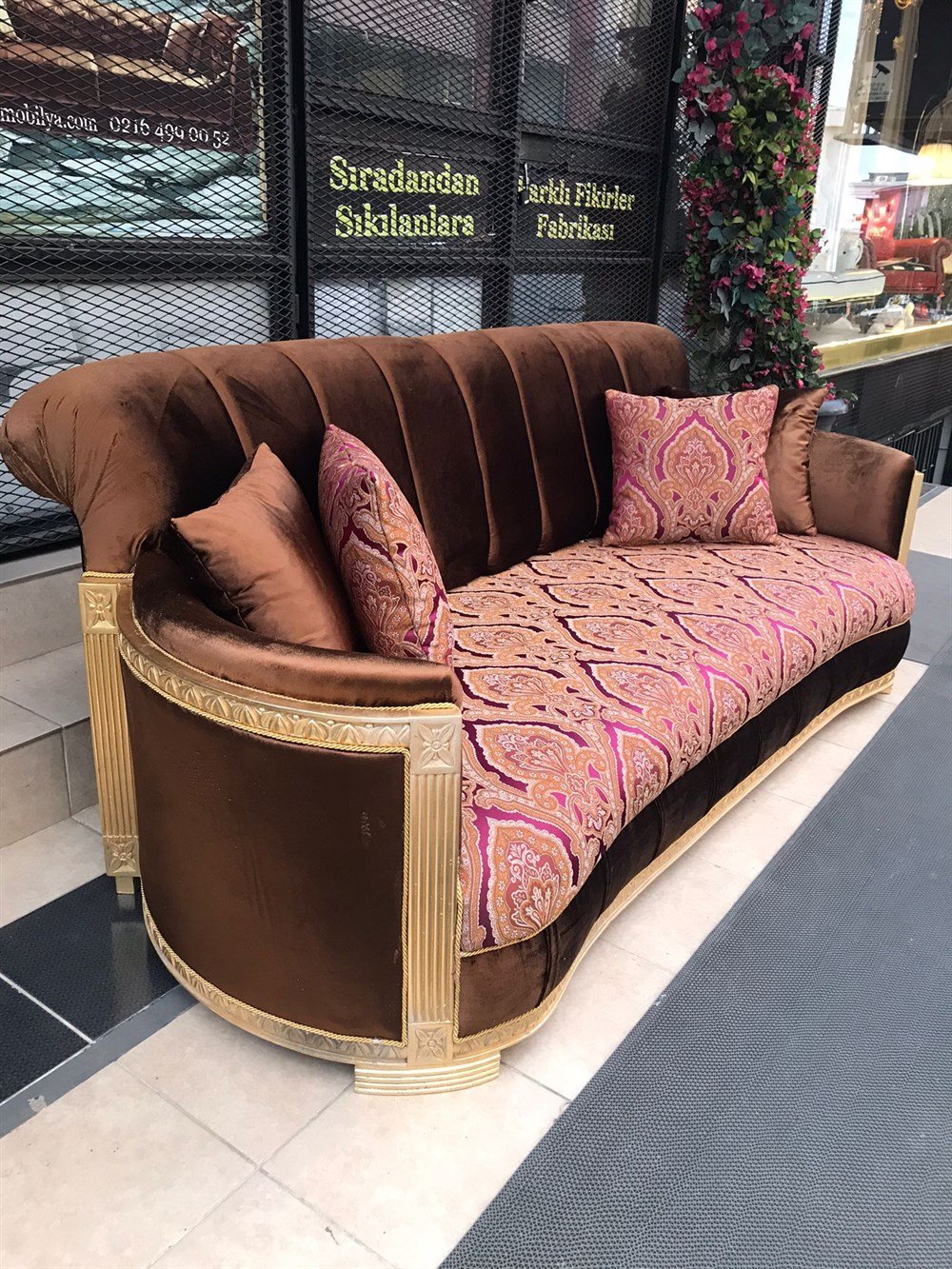 3A MOBİLYA ZARİFE ALTIN VARAK KOLTUK 