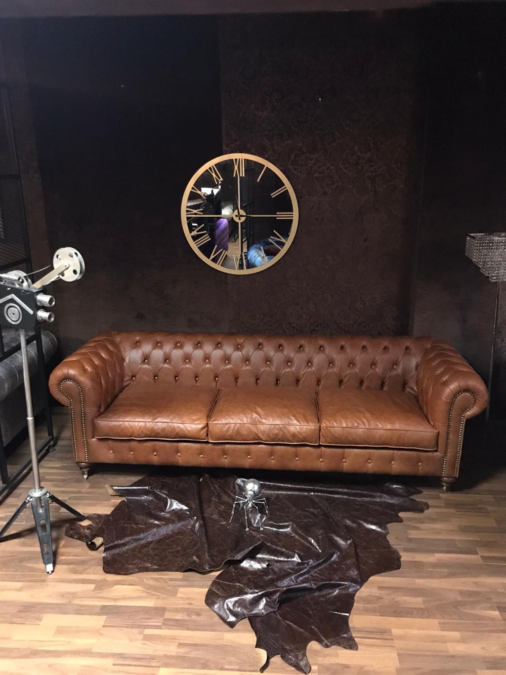 3A PİSA HAKİKİ DERİ CHESTERFİELD