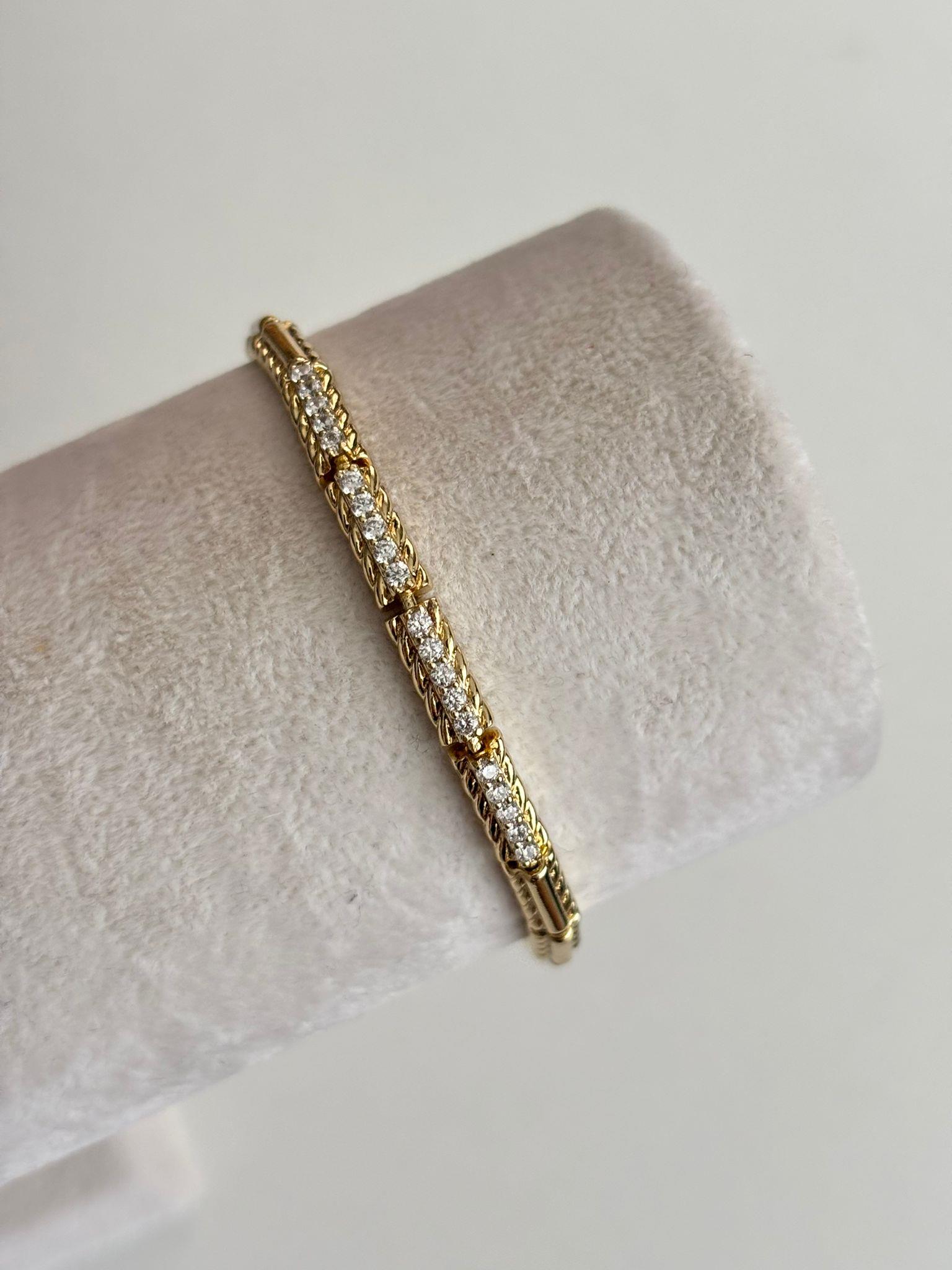 14K Xuping(Altın Kaplama) Sıralı Taşlı Bileklik