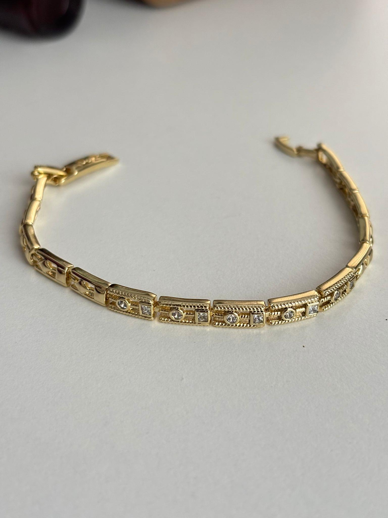 14K Xuping(Altın Kaplama) Sıralı Taşlı Bileklik