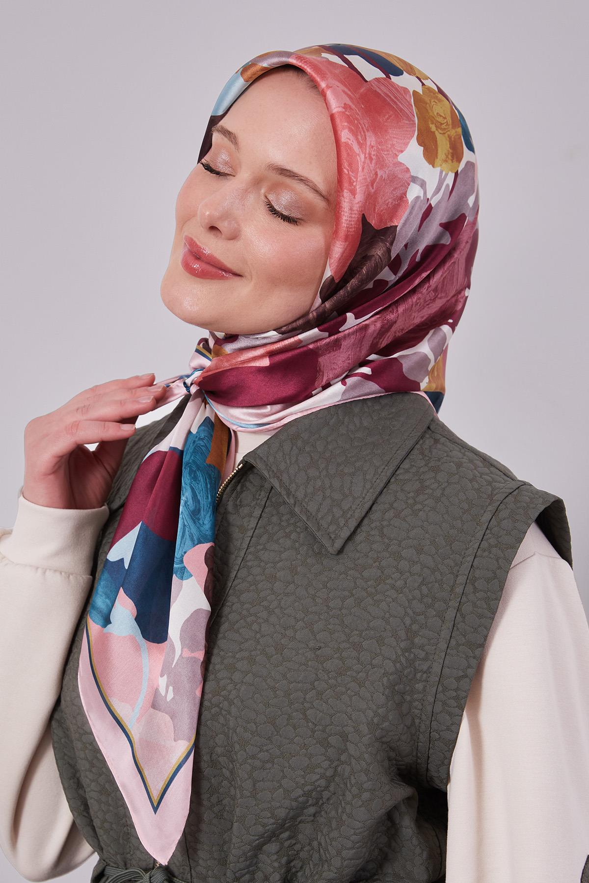 Fivescarf A.Somon Gül Desen Kristal Eşarp