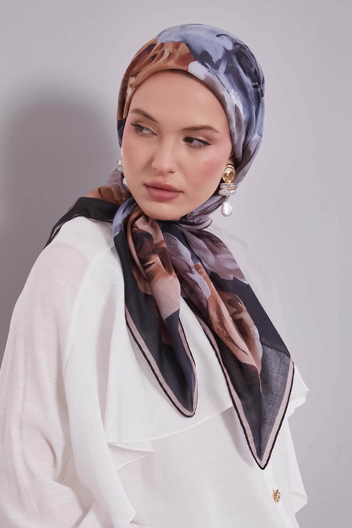 Fivescarf Acı Kahve Çiçek Desen Slik Coton Eşarp