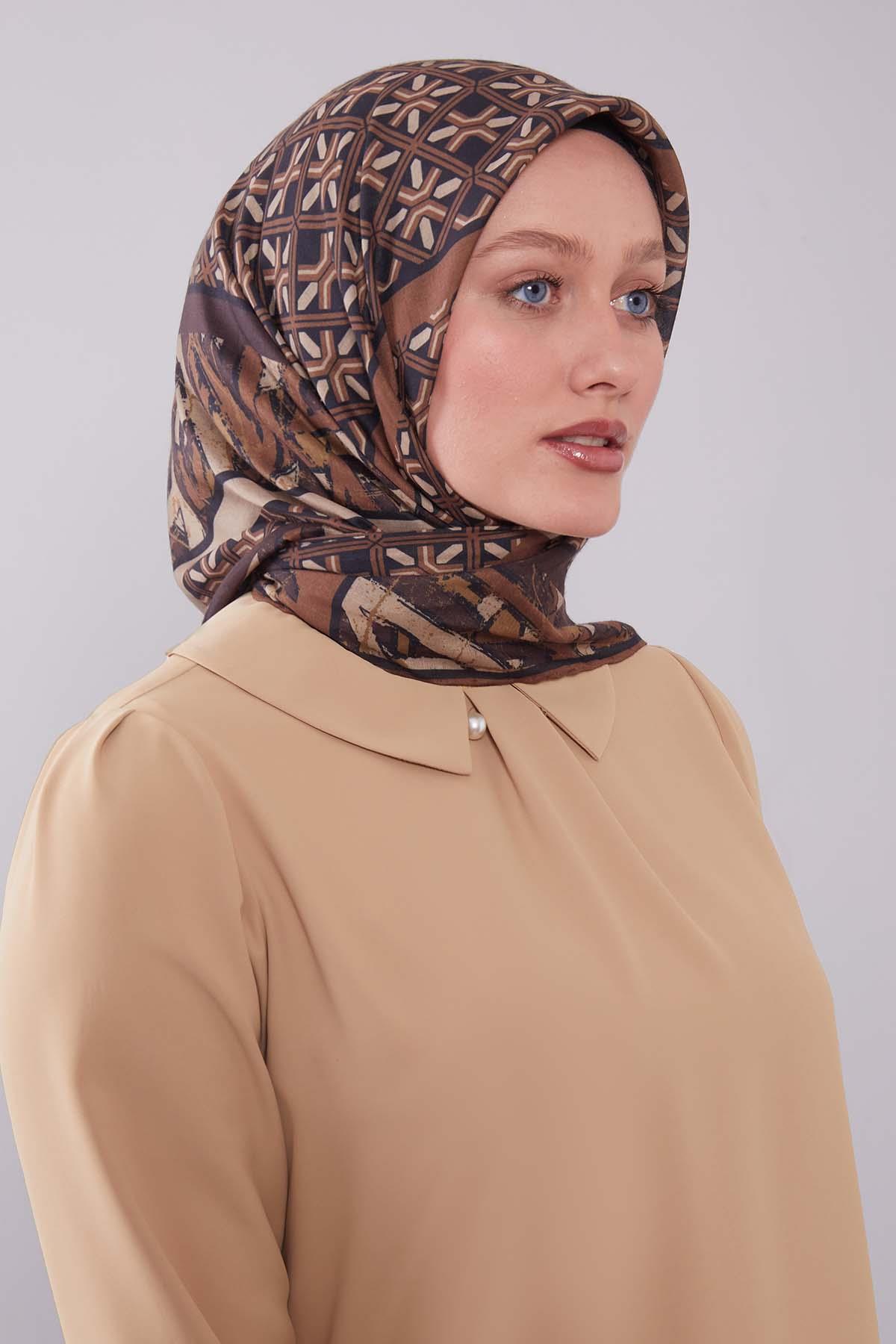 Fivescarf Acı Kahve Geometri Desen Silk Cotton Eşarp