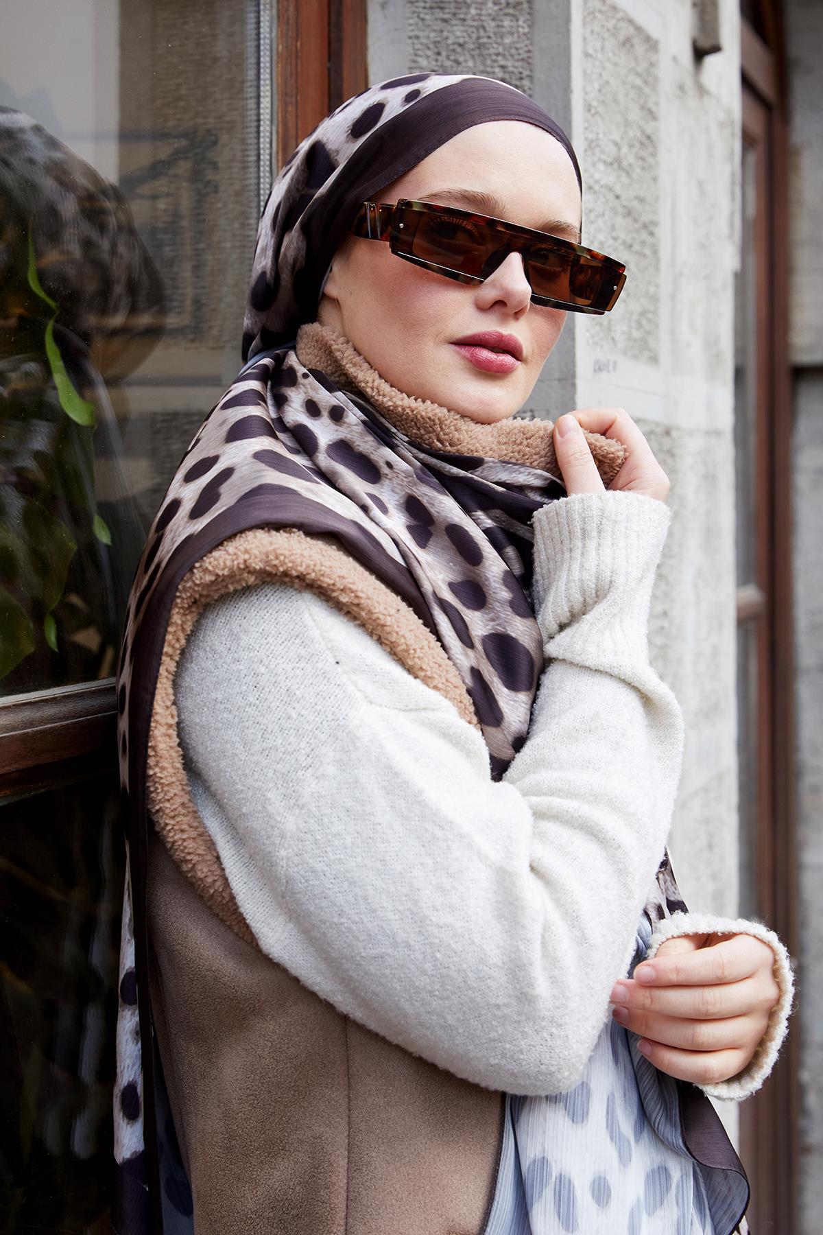 Fivescarf Acı Kahve Leopar Desen Brand Şal