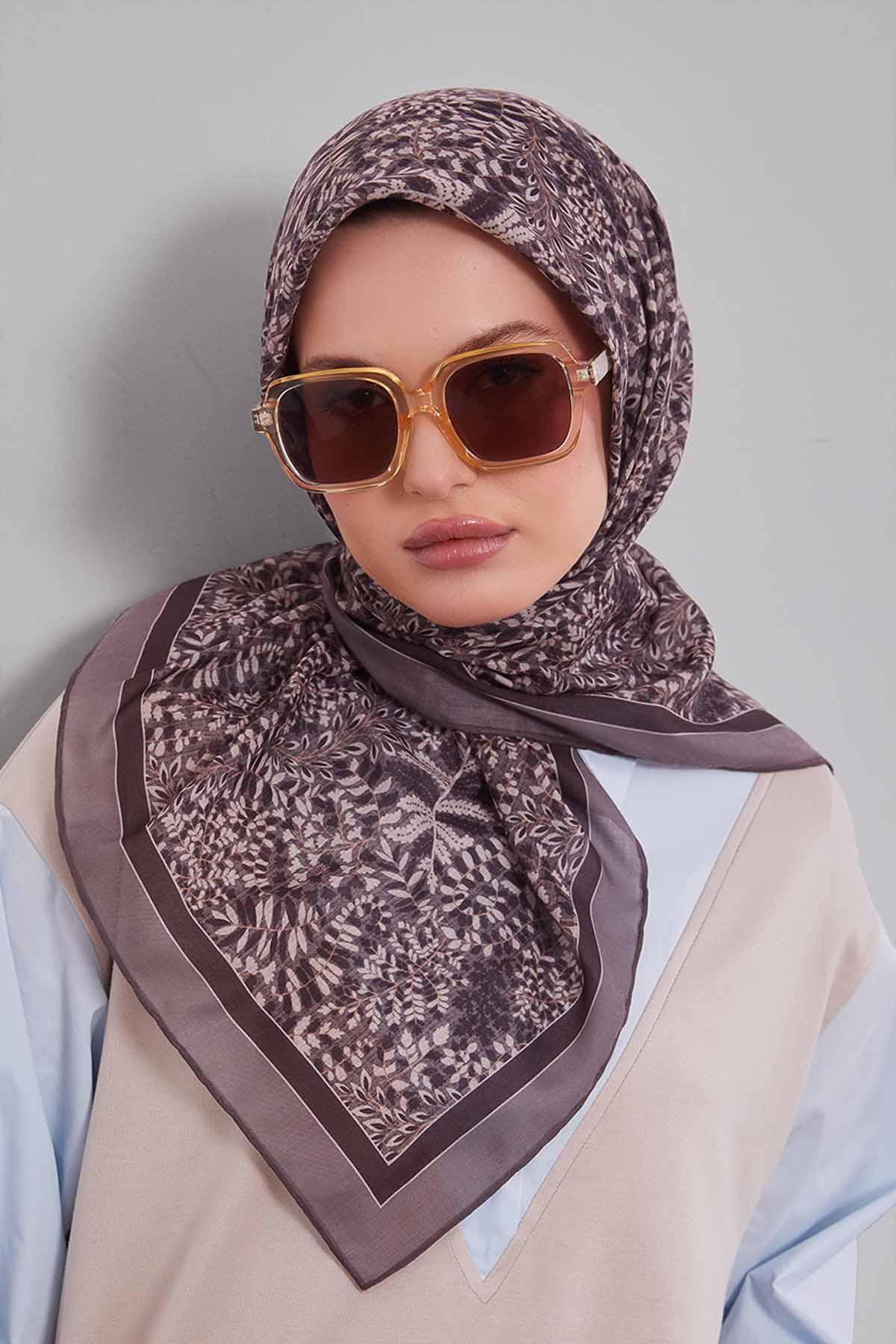 Fivescarf Acı Kahve Mini Yaprak Desen Silk Coton Eşarp