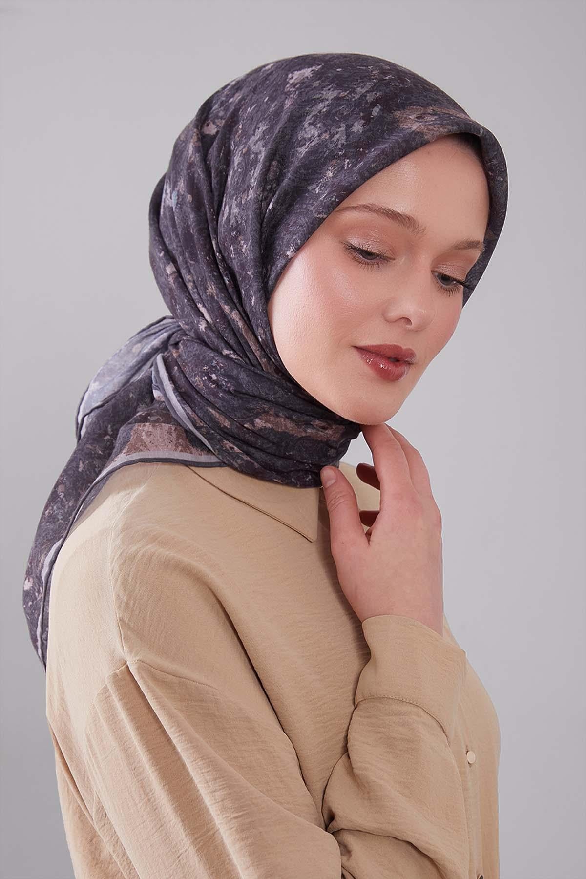 Fivescarf Antrasit Retro Çiçek Desen Silk Coton Eşarp