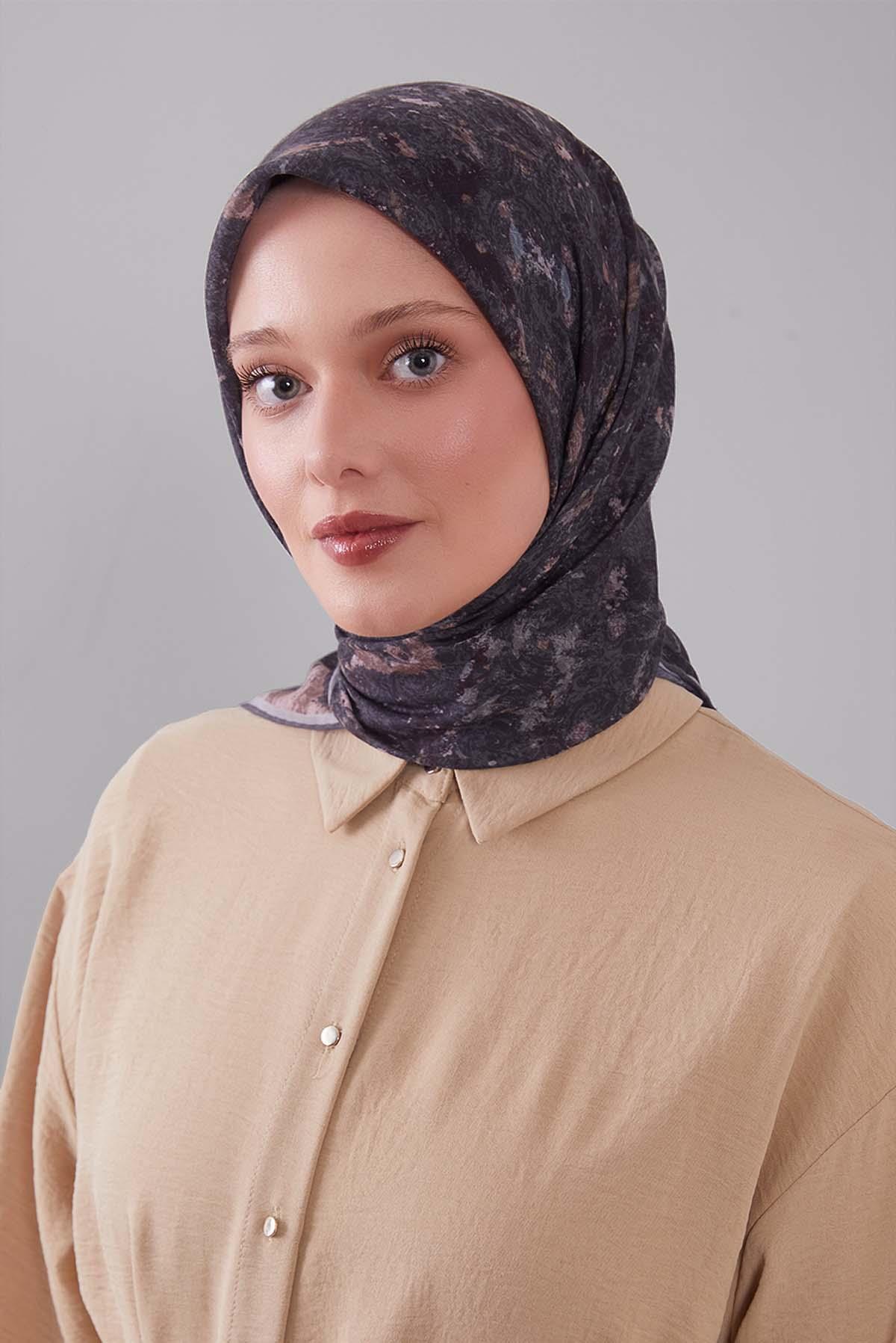 Fivescarf Antrasit Retro Çiçek Desen Silk Coton Eşarp