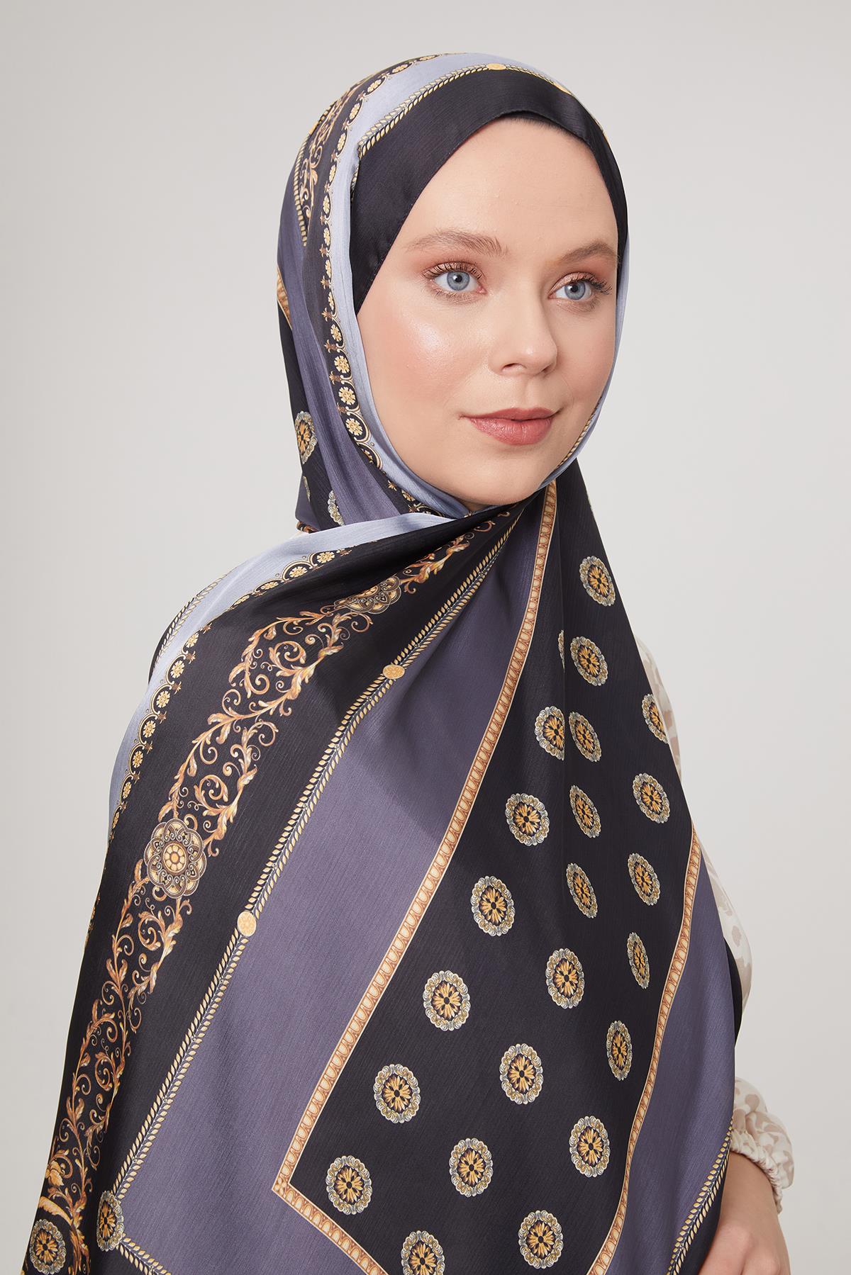 Fivescarf Antrasit Varak İşlemeli Brand Şal