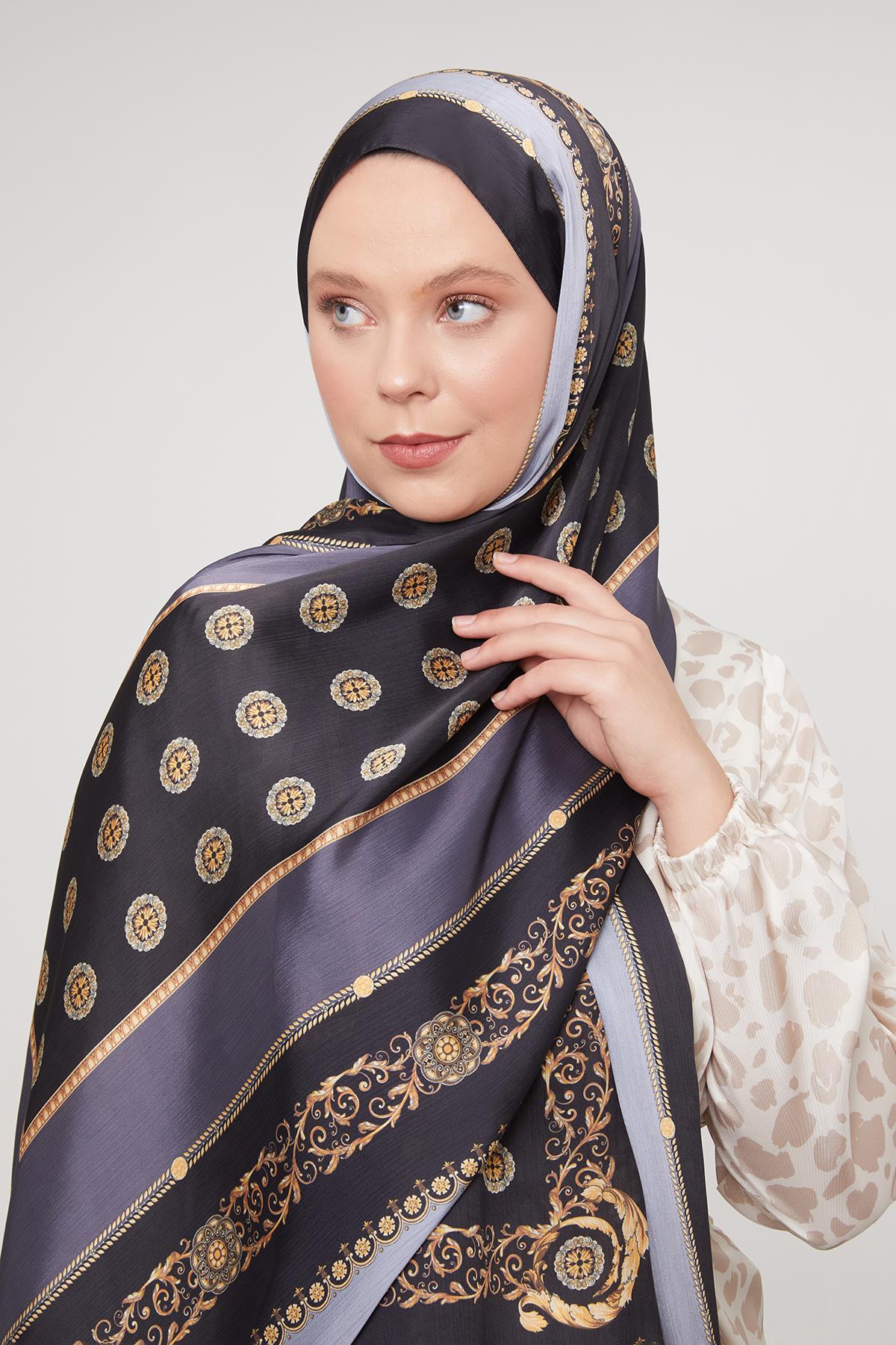 Fivescarf Antrasit Varak İşlemeli Brand Şal