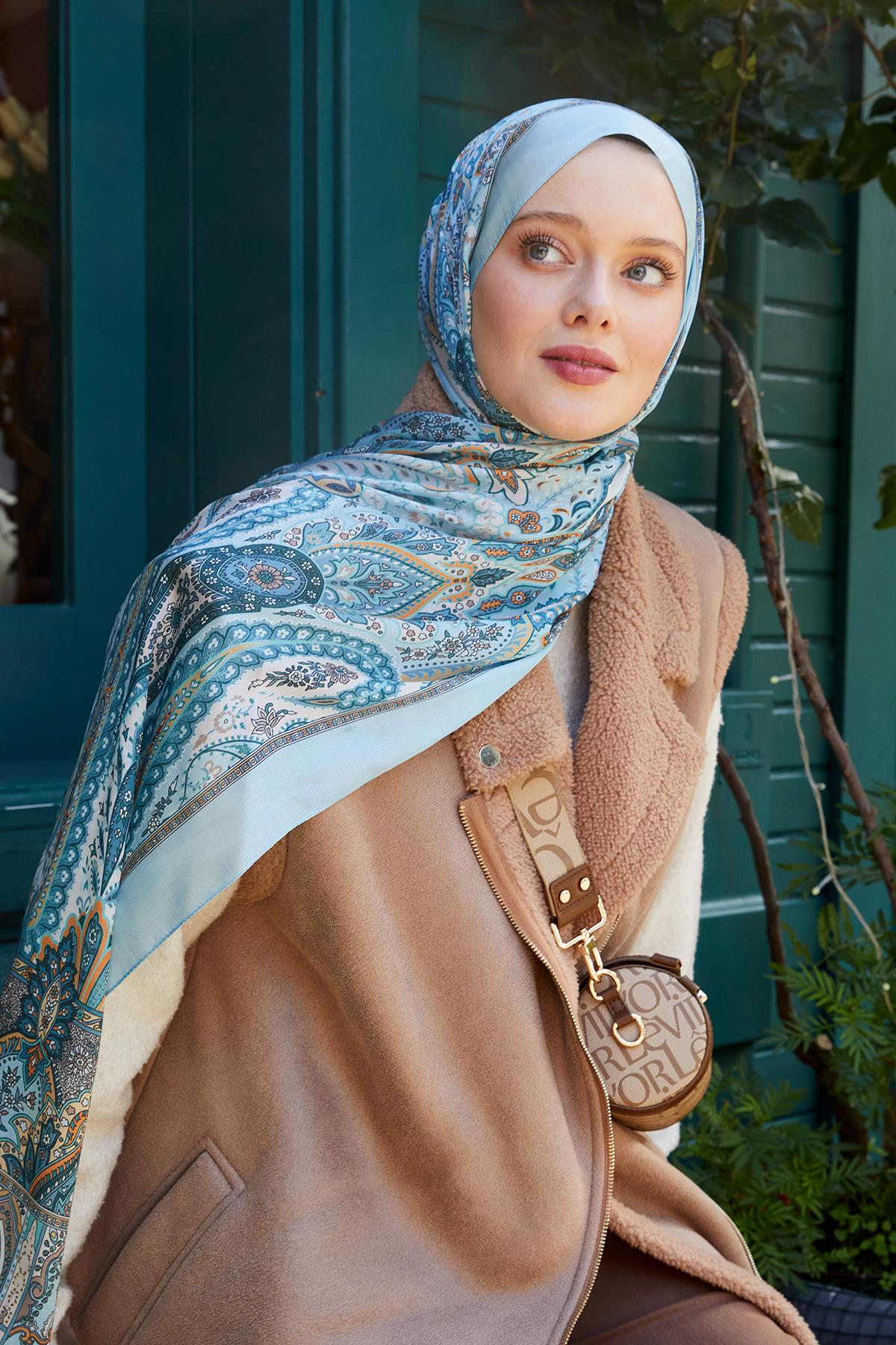 Fivescarf Bebe Mavisi Etnik Desen Vual İpek Şal