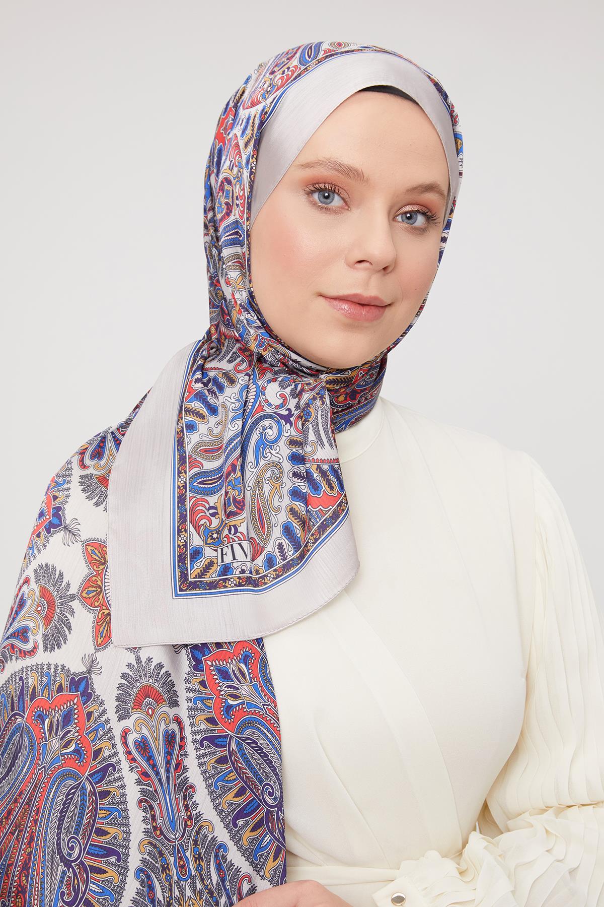 Fivescarf Bej Motif Desen Brand Şal
