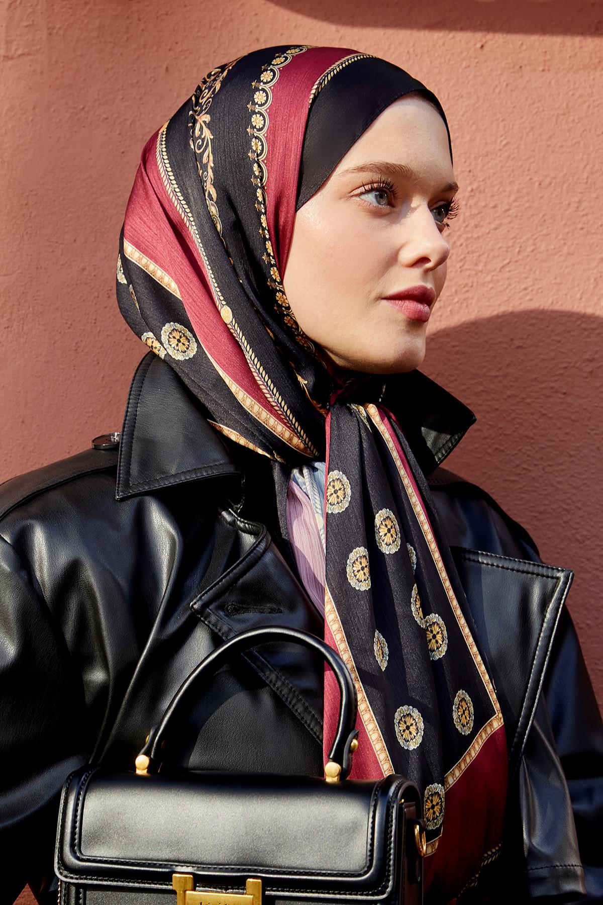 Fivescarf Bordo Varak İşlemeli Brand Şal