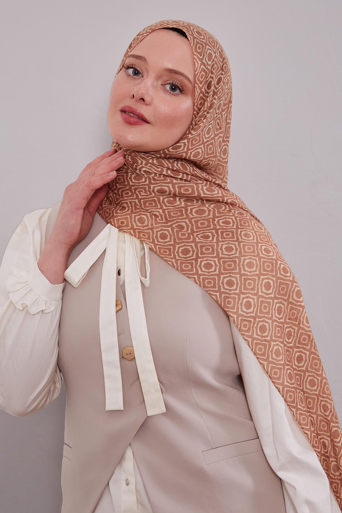 Fivescarf Camel Karo Desenli Craze Comfort Şal