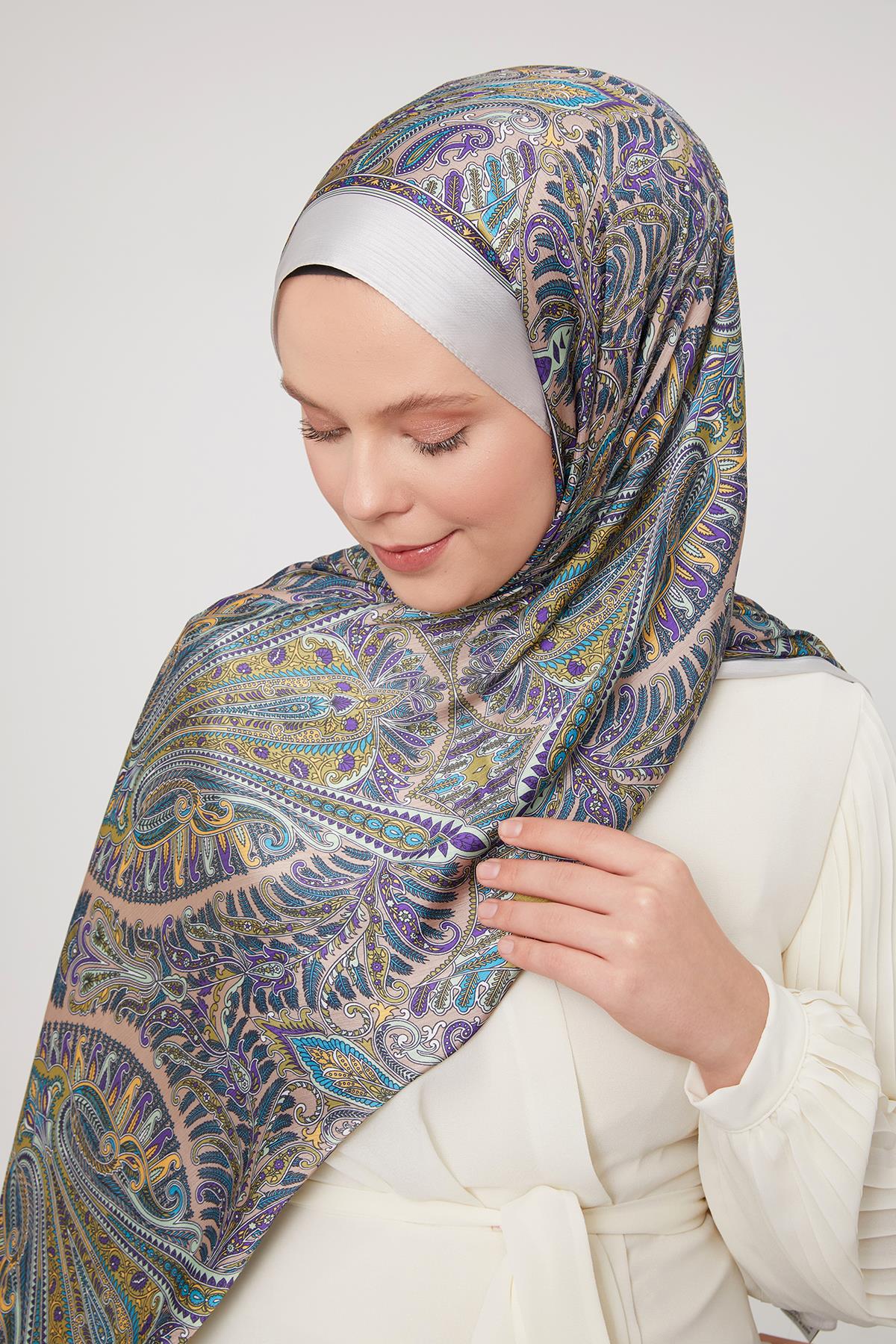 Fivescarf Ekru Motif Desen Brand Şal