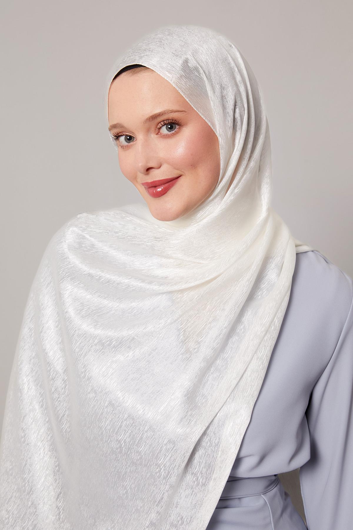 Fivescarf Ekru Simli Diamond Şal