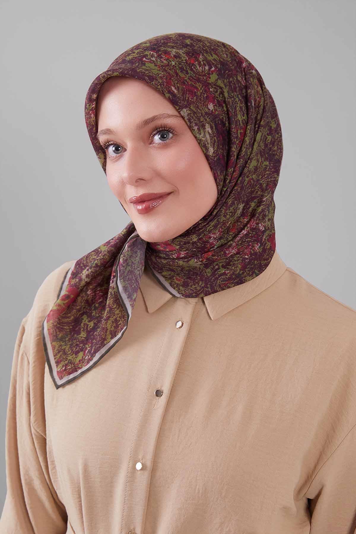 Fivescarf Fıstık Yeşili Retro Çiçek Desen Silk Coton Eşarp