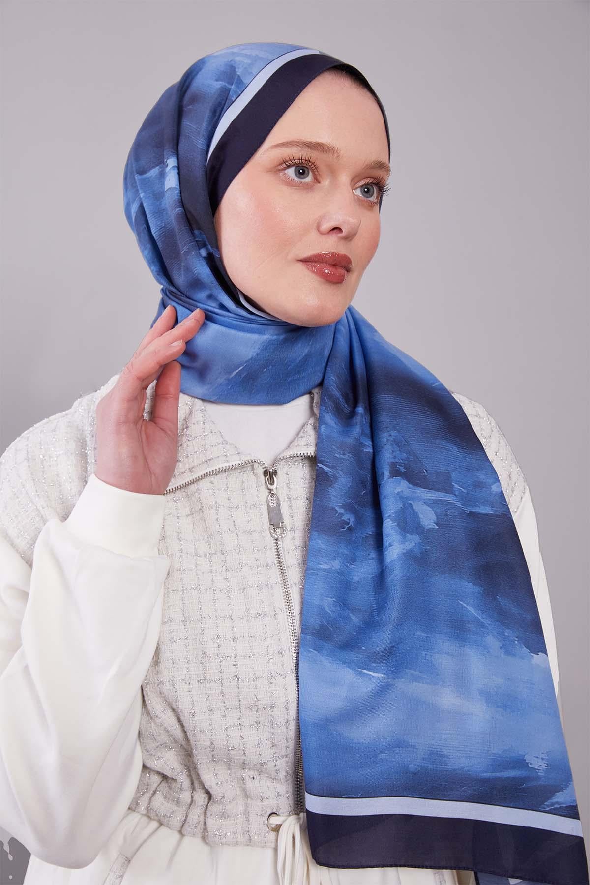 Fivescarf Gece Mavisi Soyut Desen Clover Şal