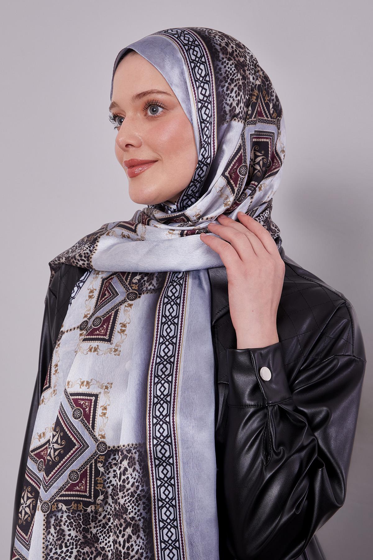 Fivescarf Gri Geometrik Desen Vual İpek Şal
