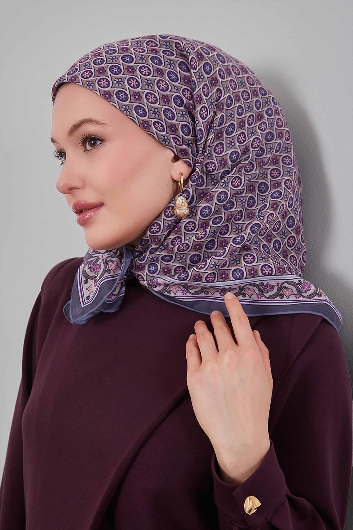 Fivescarf Gri Papatya Desen Silk Coton Eşarp