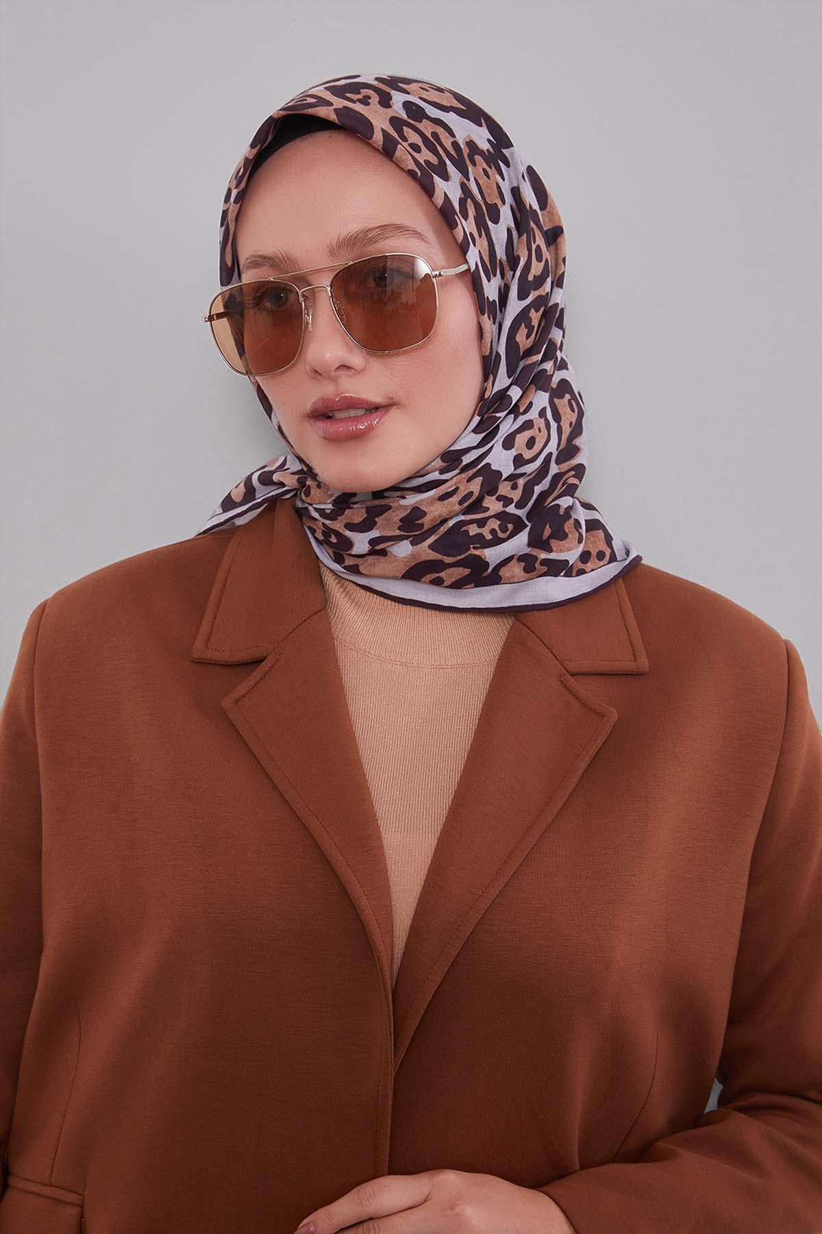 Fivescarf Gümüş Leopar Desen Silk Coton Eşarp