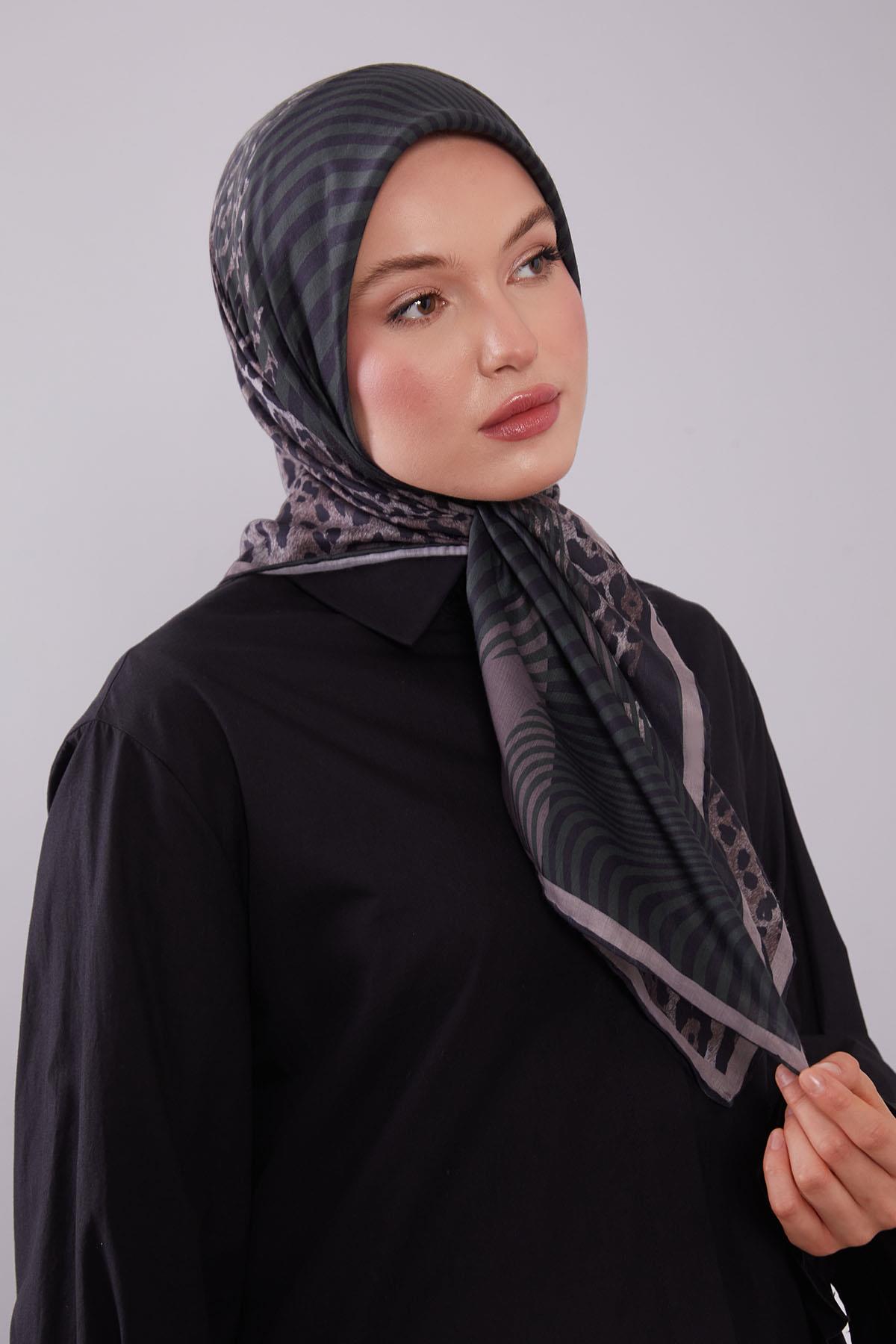 Fivescarf Haki Leopar Desen Silk Coton Eşarp