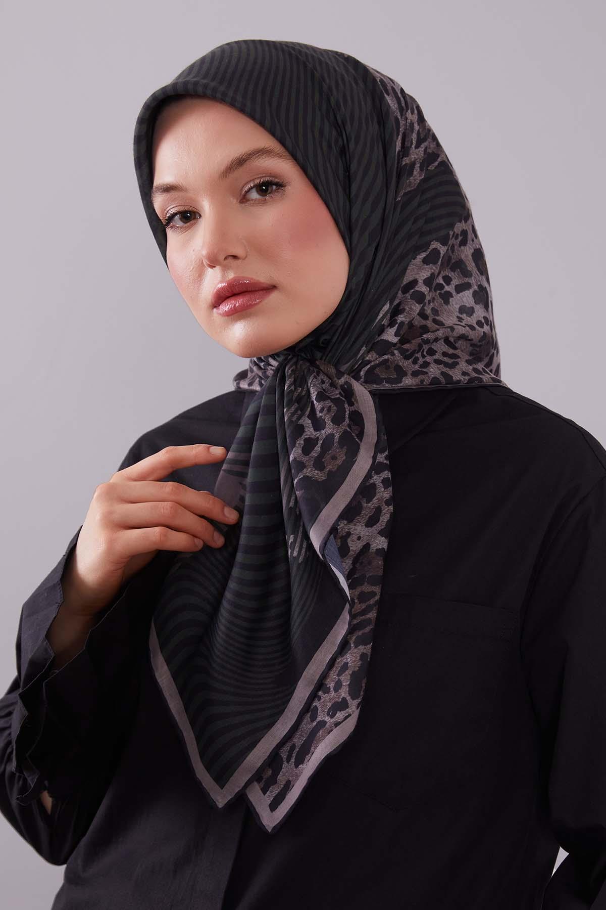 Fivescarf Haki Leopar Desen Silk Coton Eşarp
