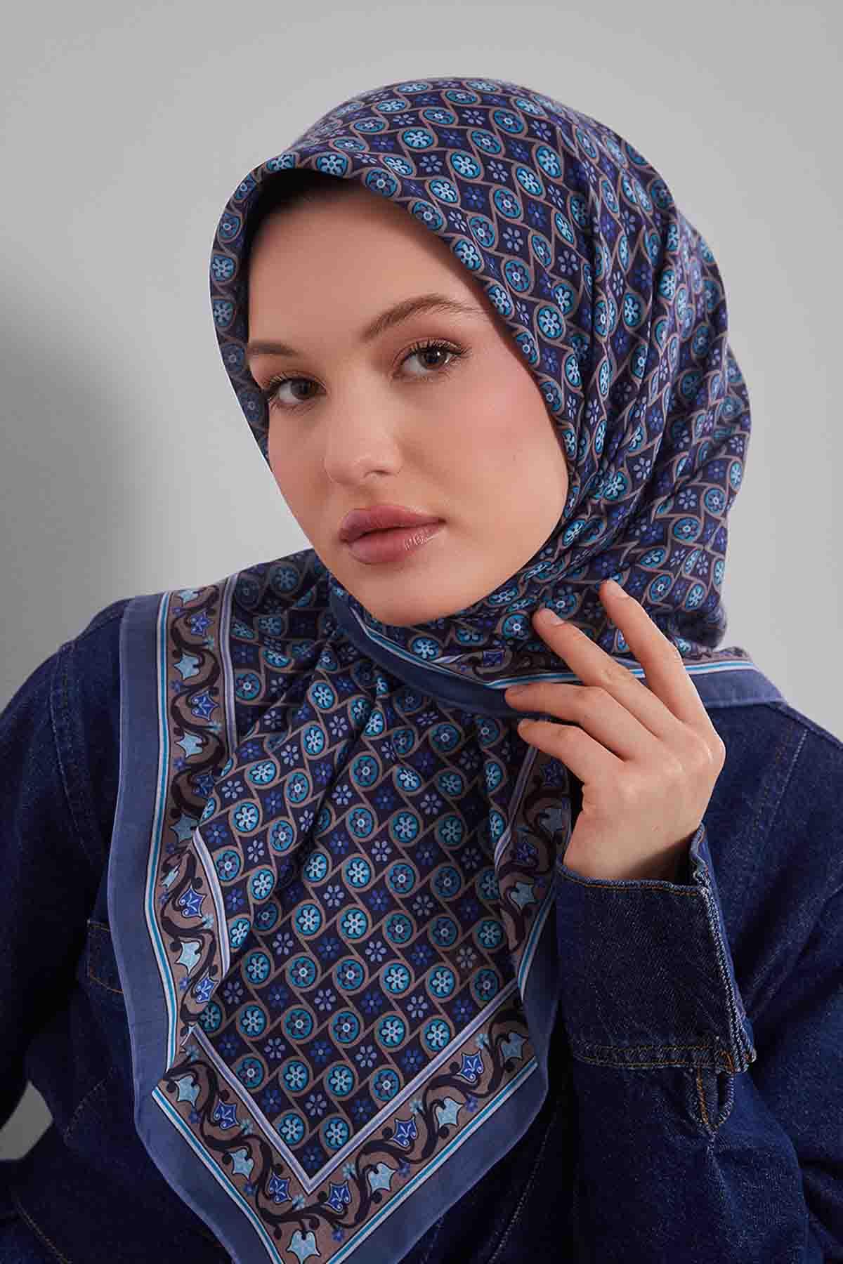 Fivescarf İndigo Papatya Desen Silk Coton Eşarp