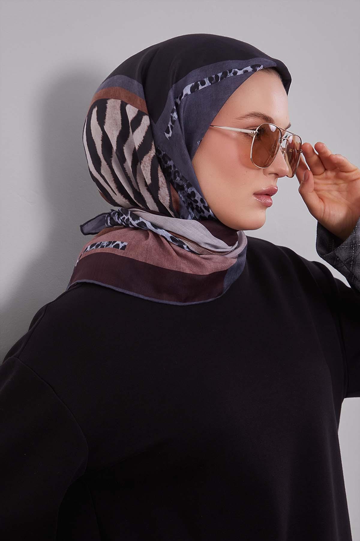 Fivescarf K.Gri Kenar Leopar Desenli Slik Coton Eşarp