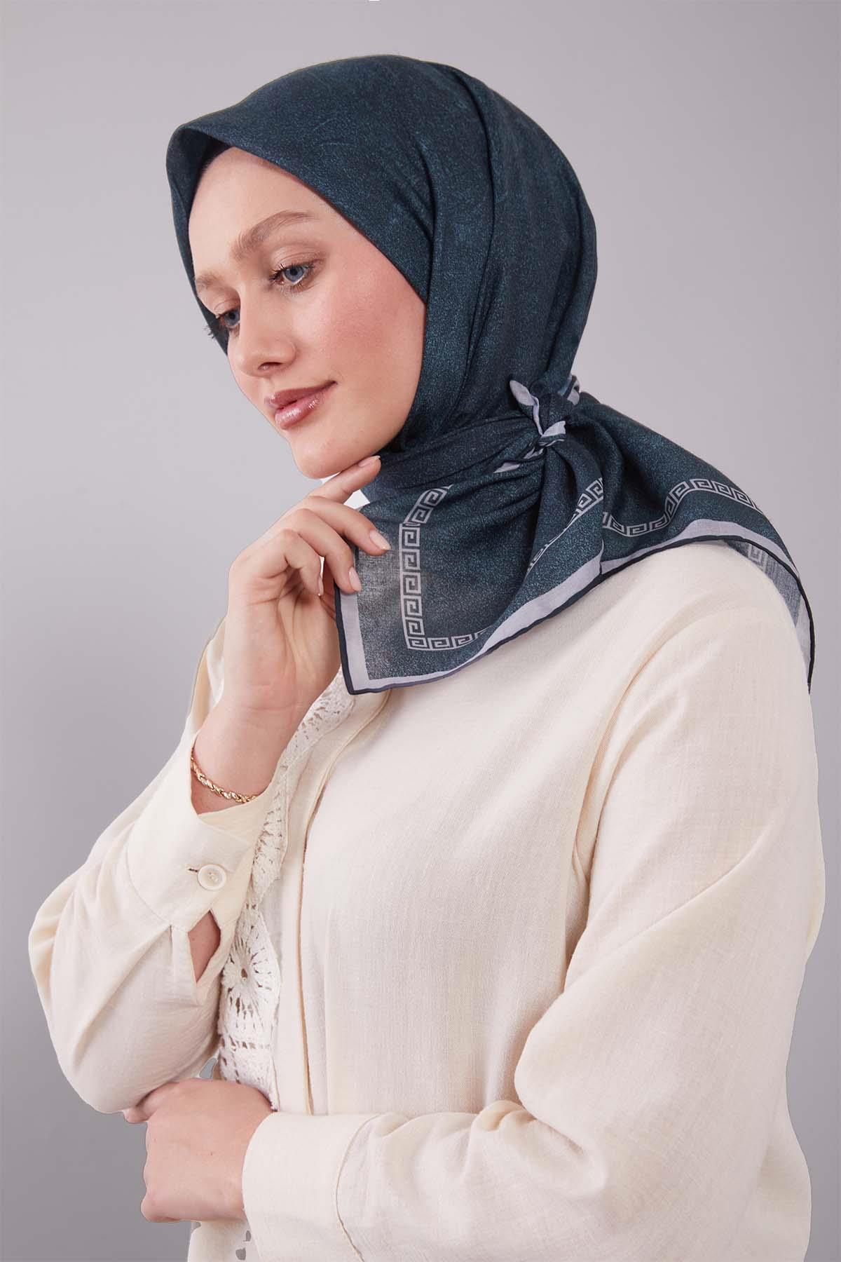 Fivescarf K.Yeşil Kenar Motifli Silk Cotton Eşarp