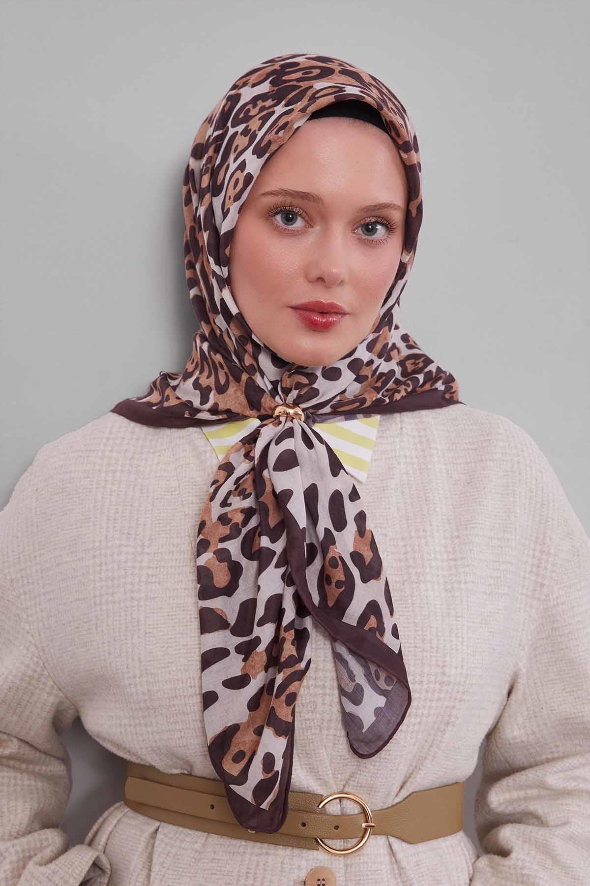 Fivescarf Kahve Leopar Desen Silk Coton Eşarp