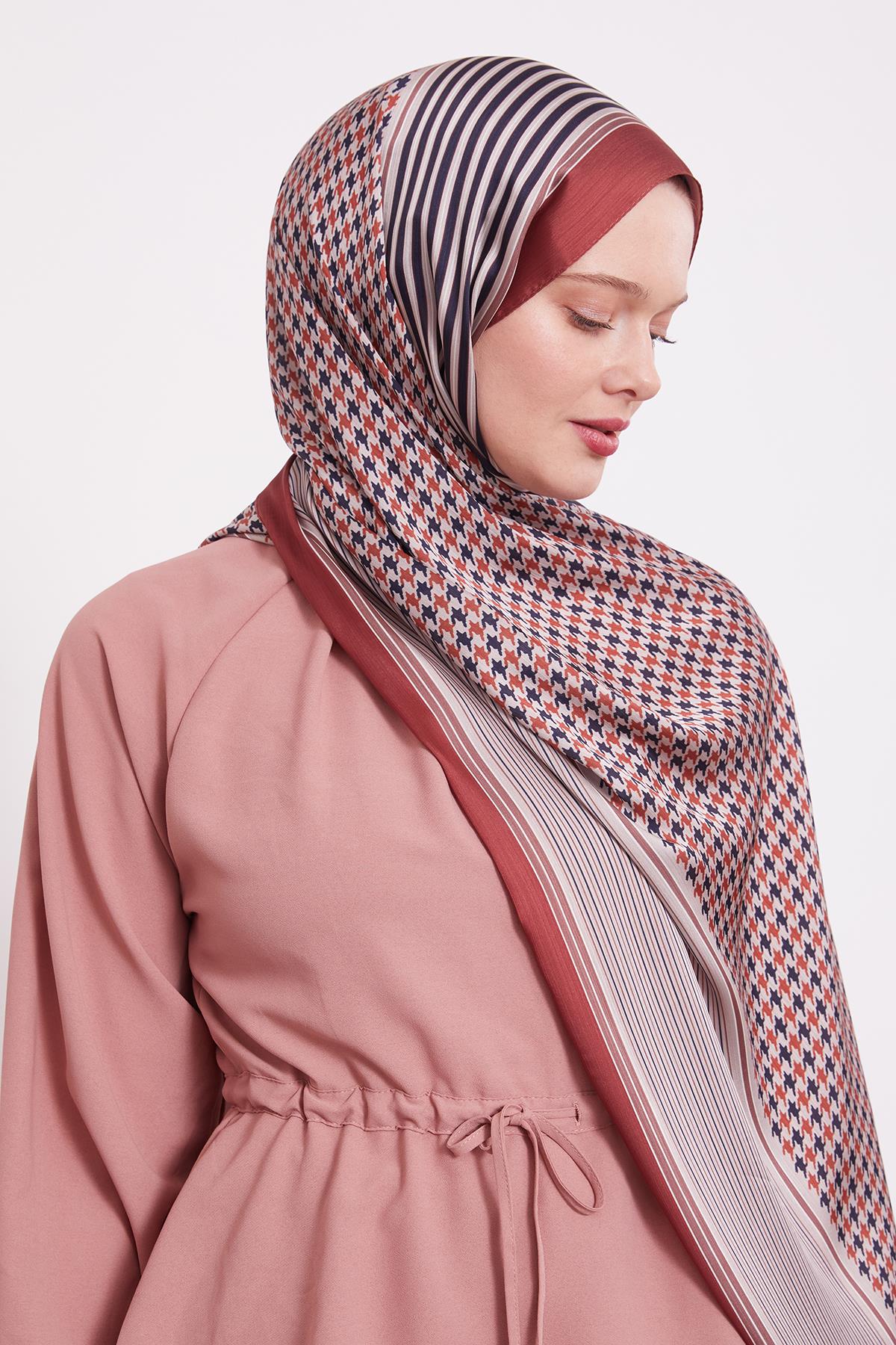 Fivescarf Kiremit Kazayağı Desen Brand Şal
