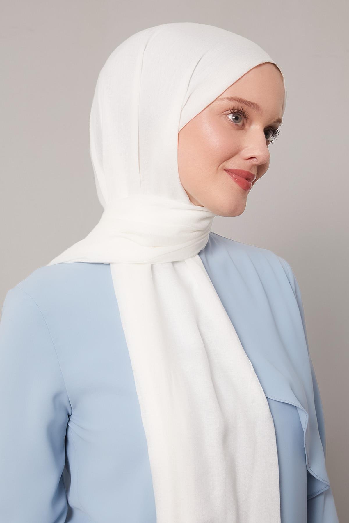 Fivescarf Kırık Beyaz Viskon Modal Düz Şal