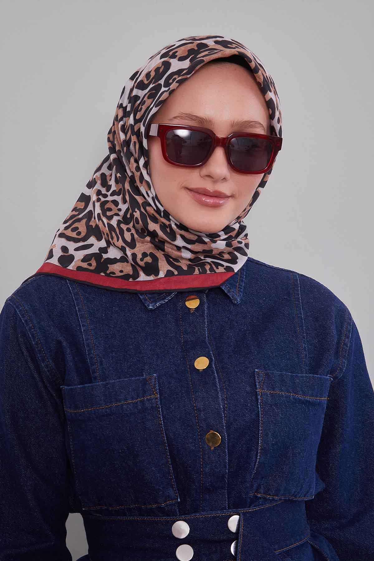 Fivescarf Kırmızı Leopar Desen Silk Coton Eşarp