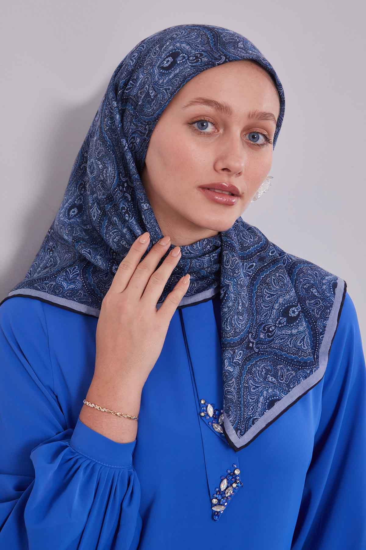 Fivescarf Kot Mavi Çini Desen Silk Coton Eşarp