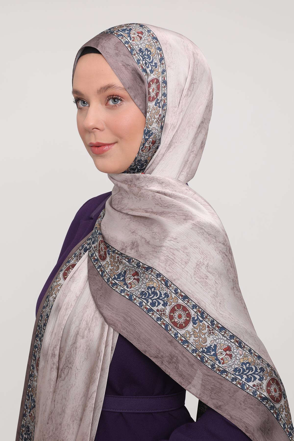 Fivescarf Kum Şeritli Etnik Desen Brand Şal