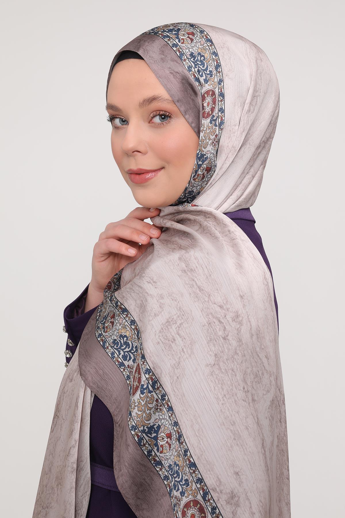 Fivescarf Kum Şeritli Etnik Desen Brand Şal
