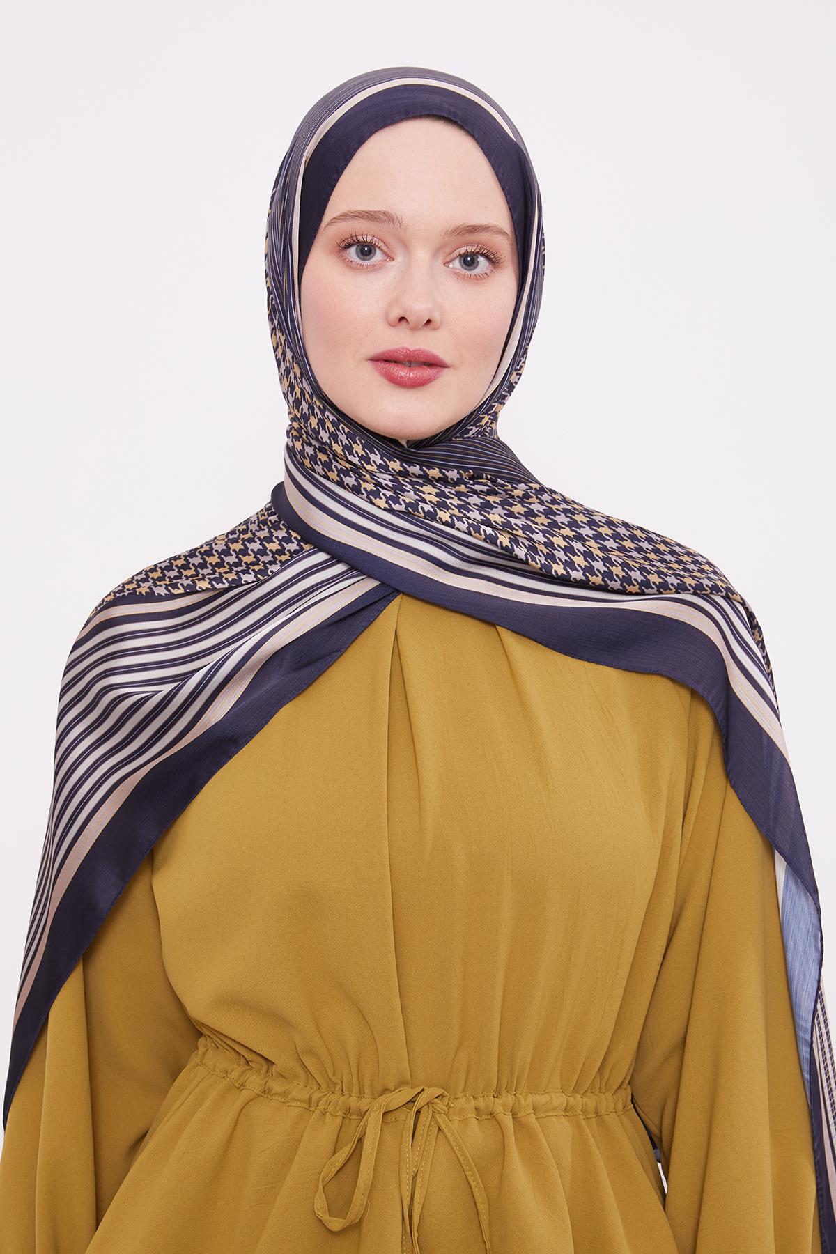 Fivescarf Laci-Bej Kazayağı Desen Brand Şal