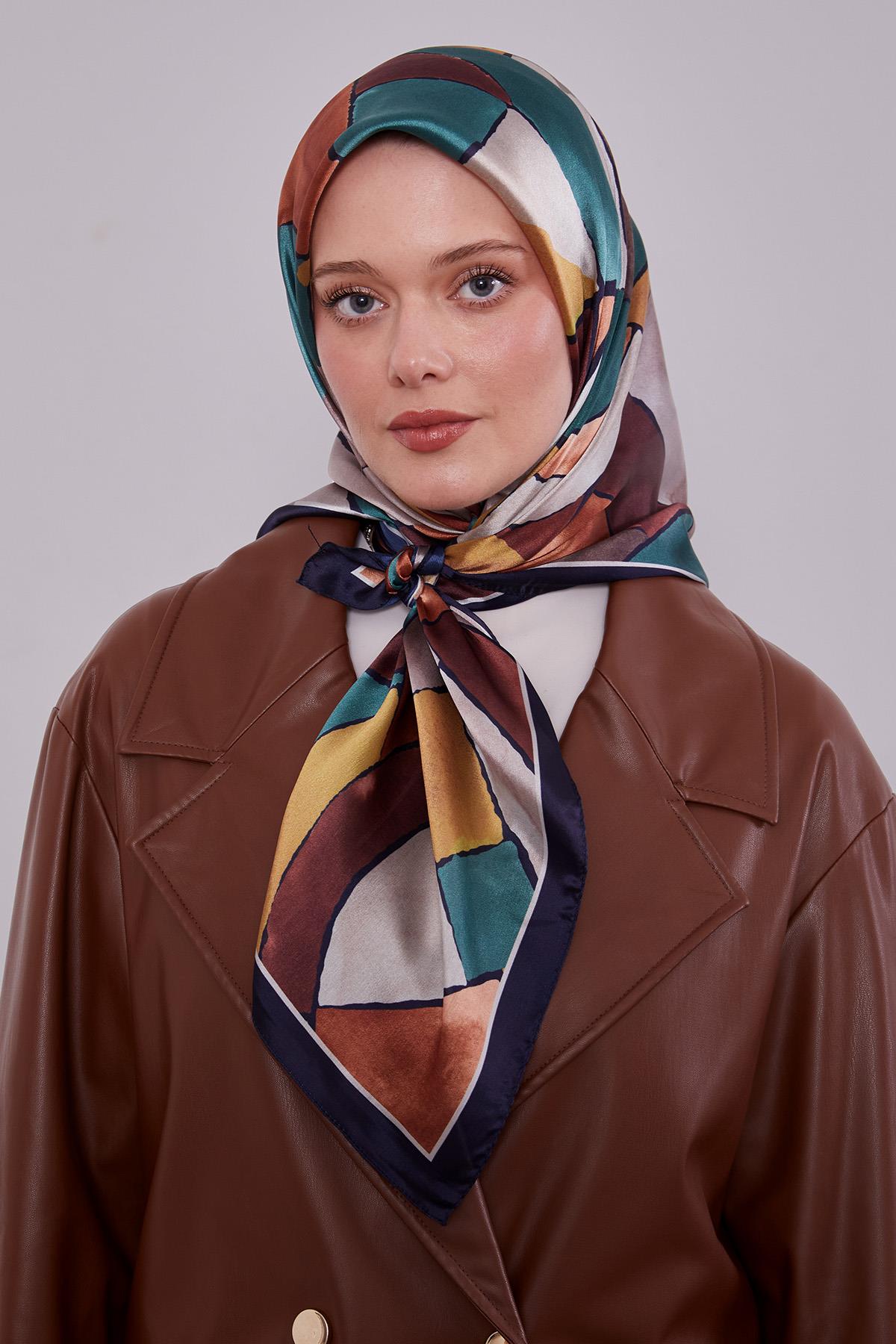 Fivescarf Lacivert Geometrik Desen Kristal Eşarp