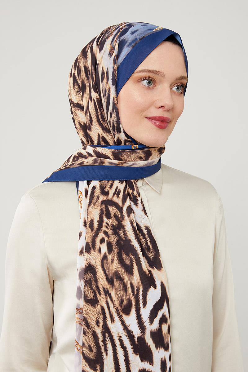Fivescarf Lacivert Leopar Desen Violet Medine İpeği Şal