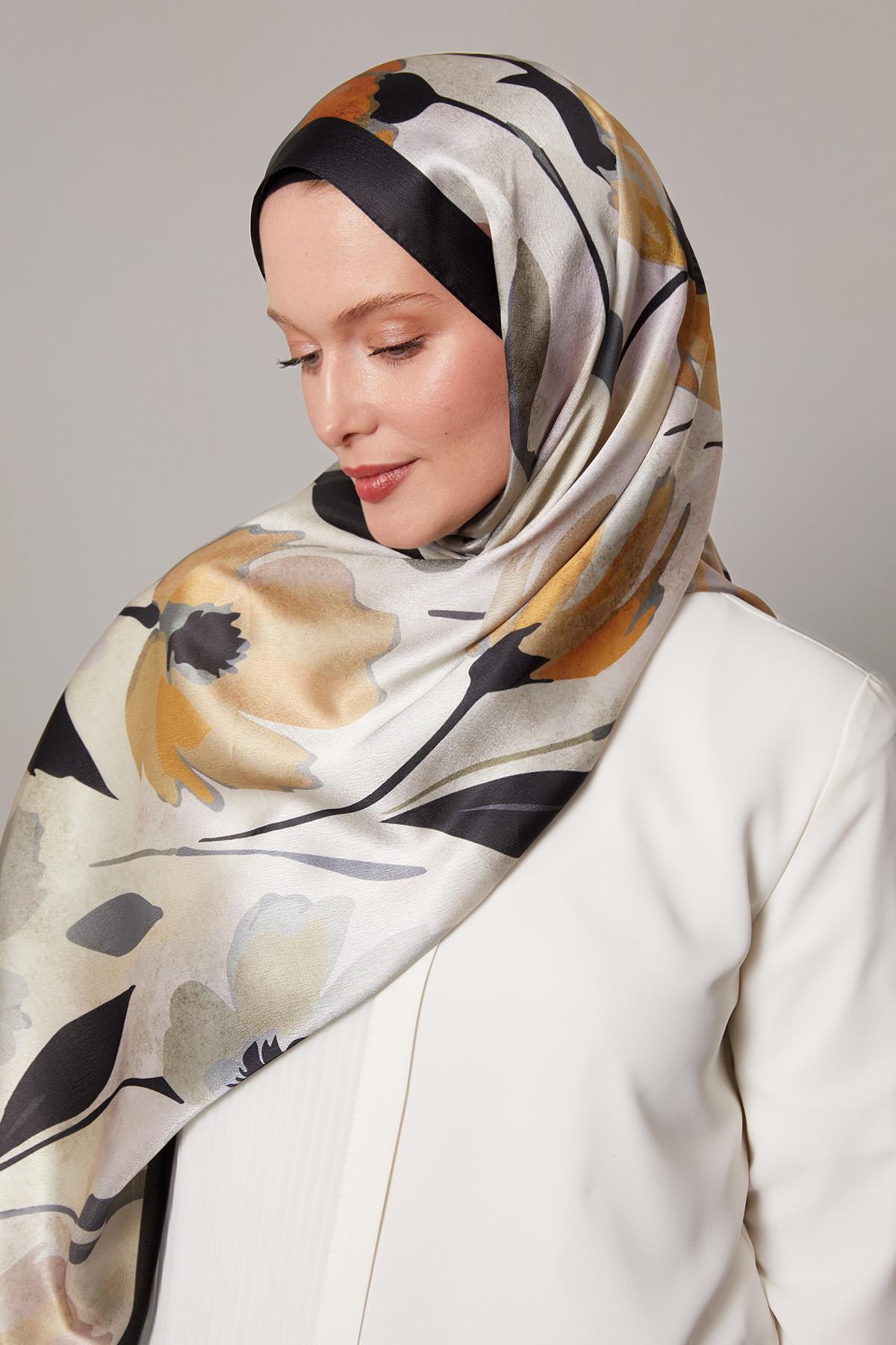 Fivescarf Lacivert Somut Çiçek Desenli Vual İpek Şal