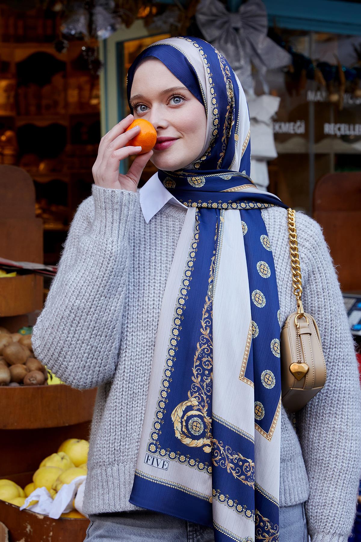 Fivescarf Lacivert Varak İşlemeli Brand Şal