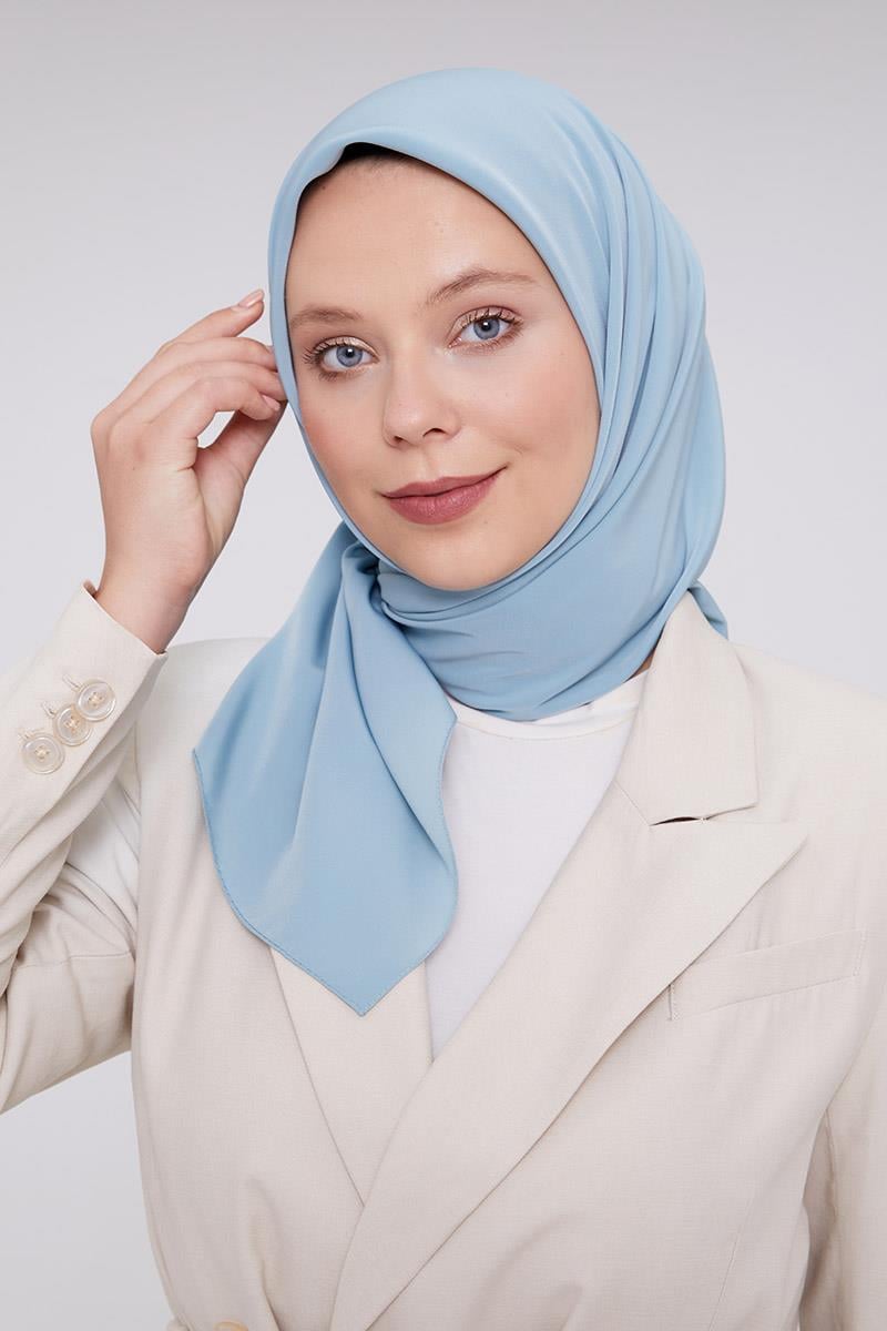 Fivescarf Mint Yeşili Medine İpeği Eşarp