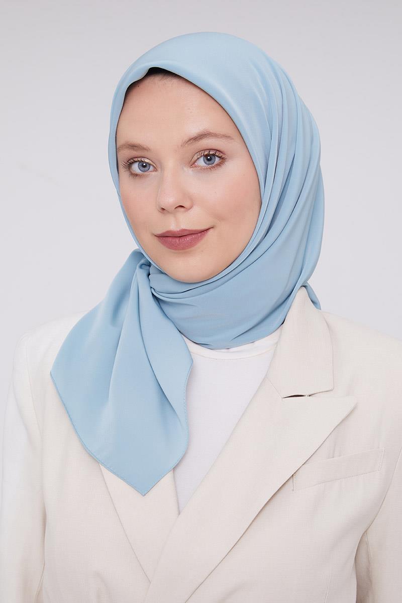Fivescarf Mint Yeşili Medine İpeği Eşarp