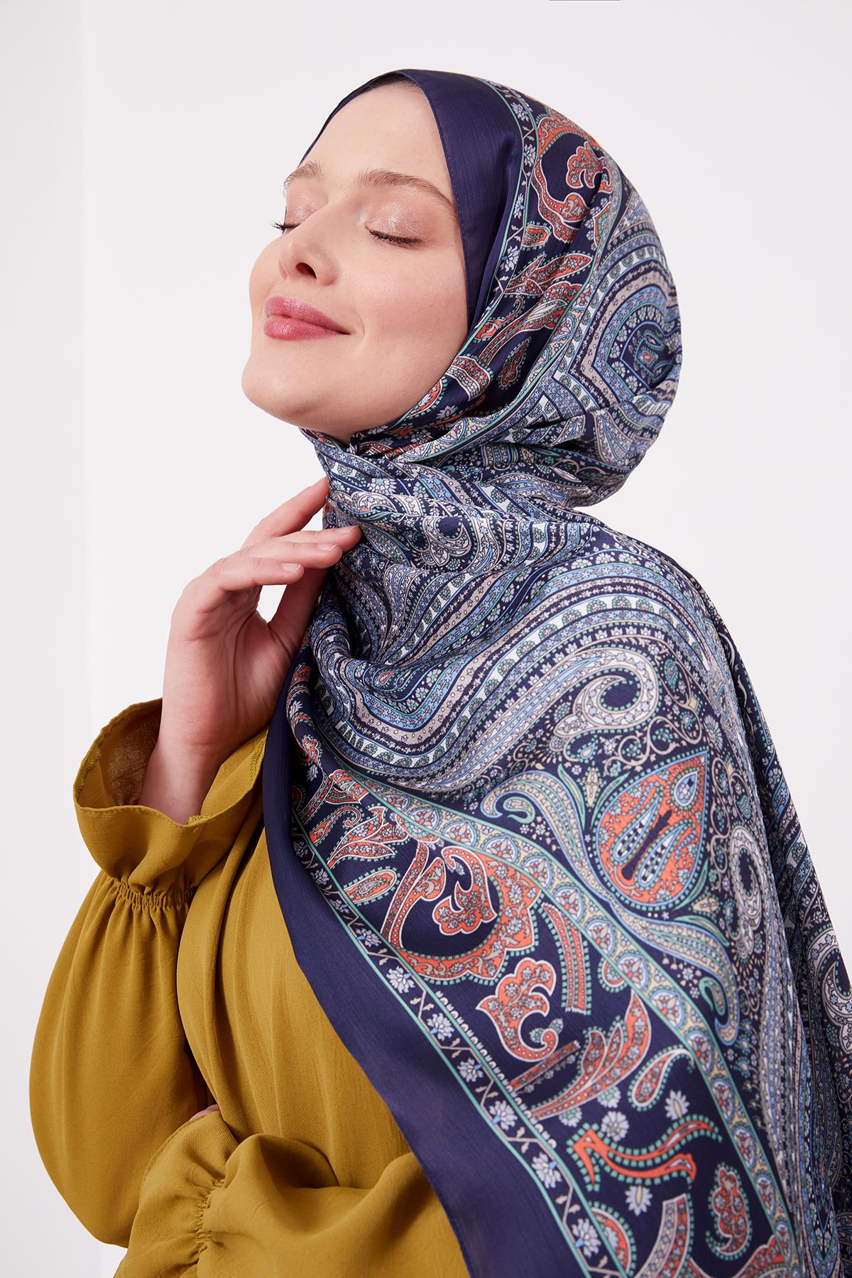 Fivescarf Parlament Mavisi Etnik Desen Brand Şal