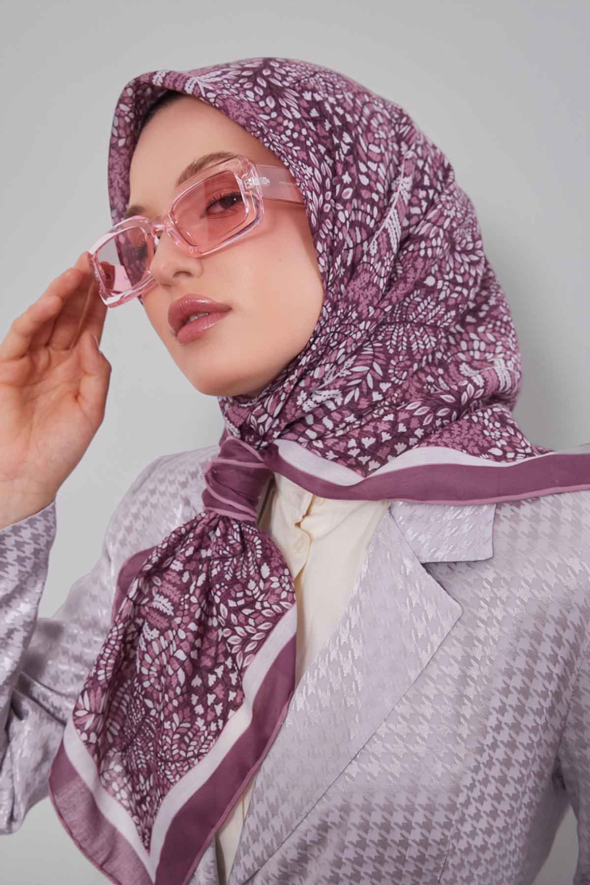 Fivescarf Pembe Mini Yaprak Desen Silk Coton Eşarp