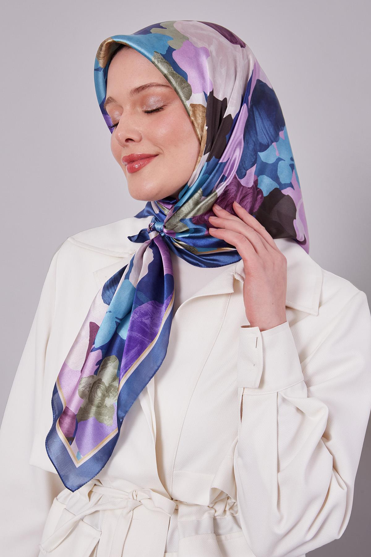 Fivescarf Saks Gül Desen Kristal Eşarp