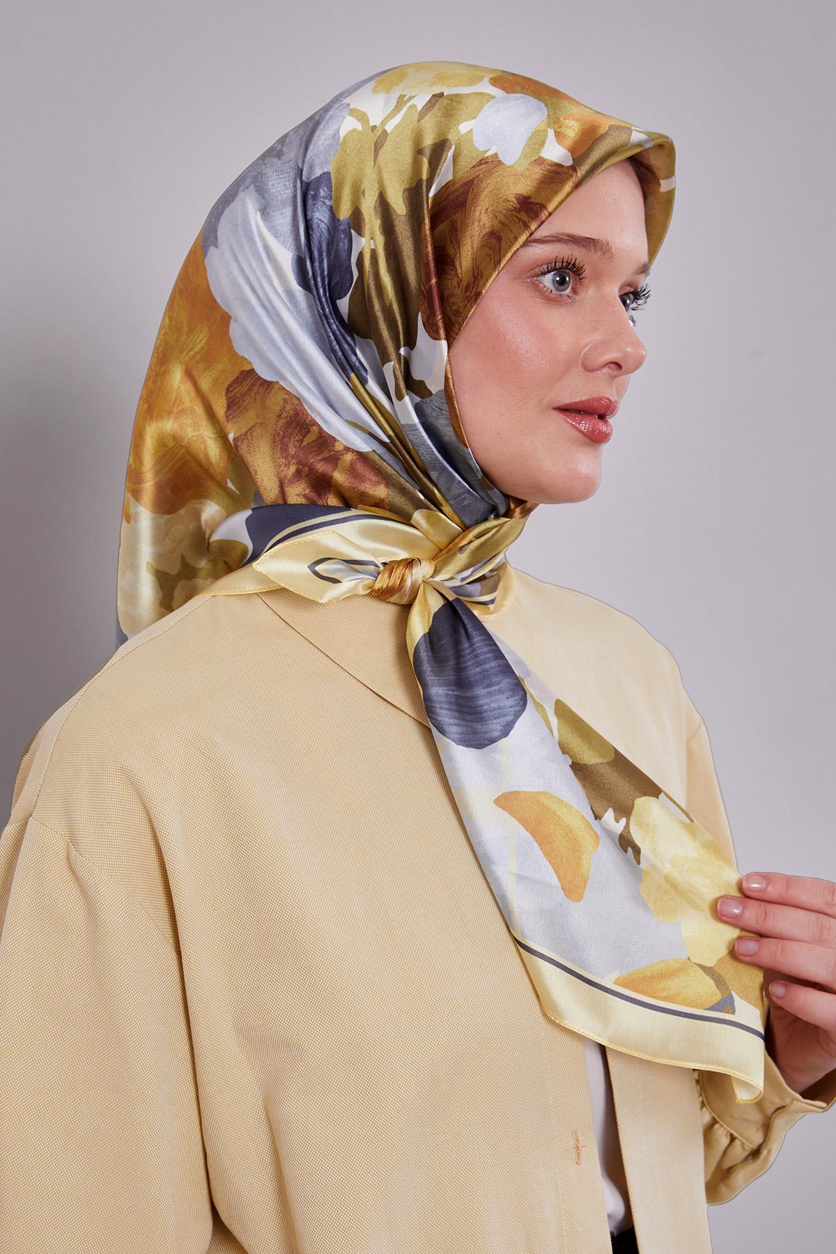 Fivescarf Sarı Gül Desen Kristal Eşarp