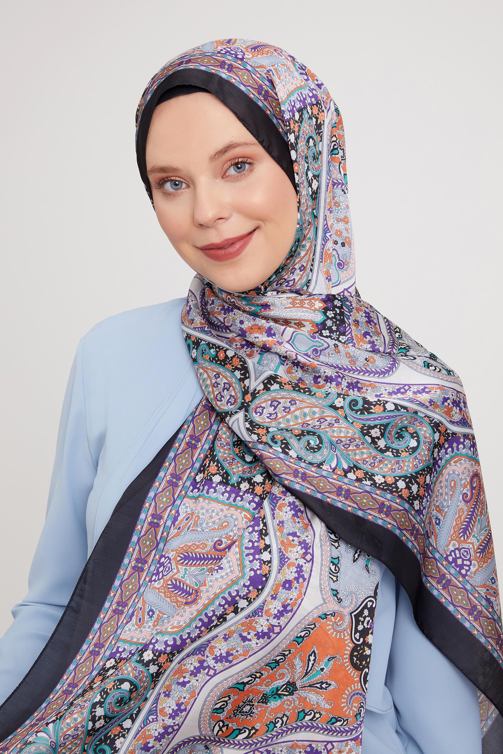 Fivescarf Siyah-Bej Etnik Baskılı Vual İpek Şal