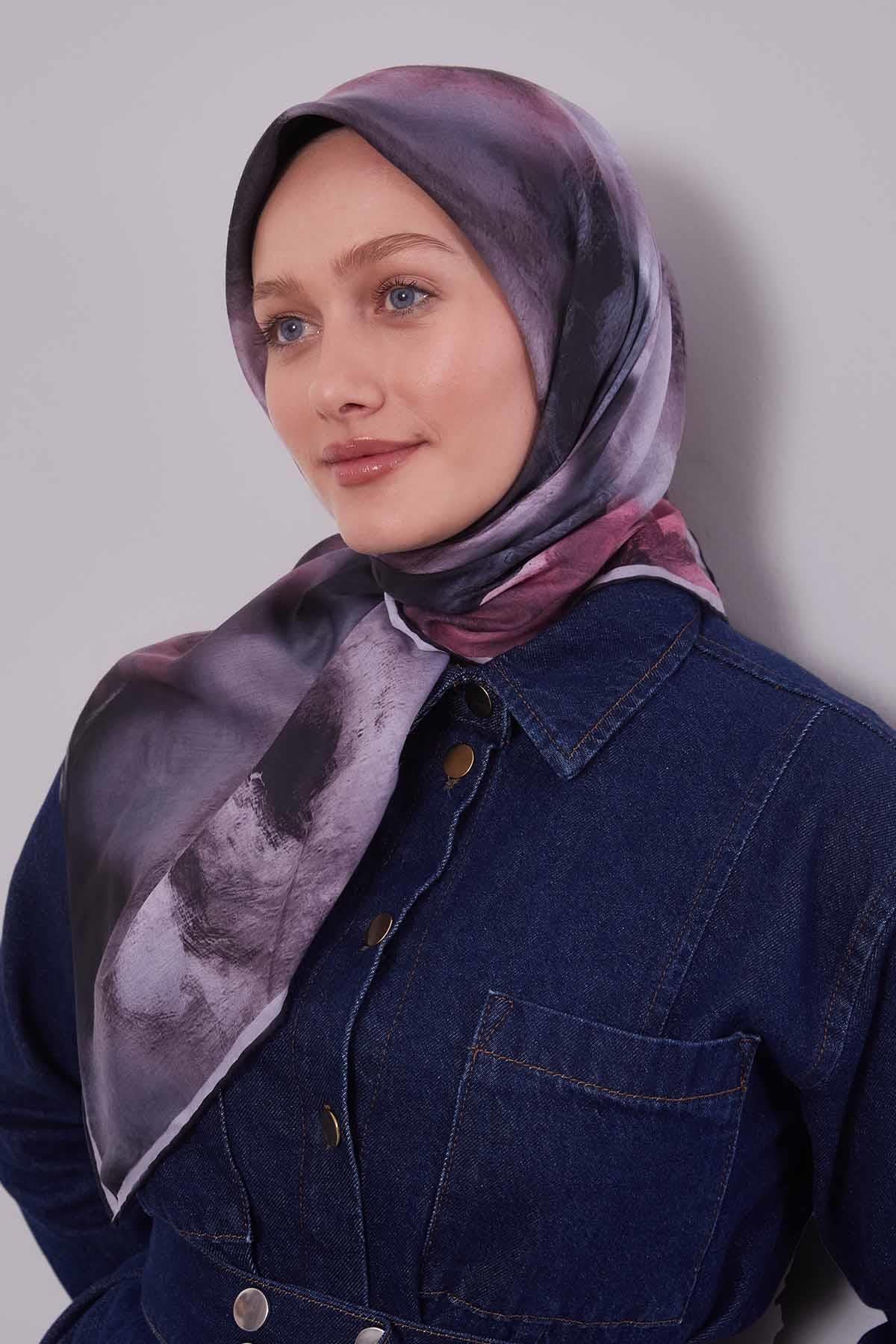 Fivescarf Siyah-Vizon Lotus Çiçeği Silk Coton Eşarp