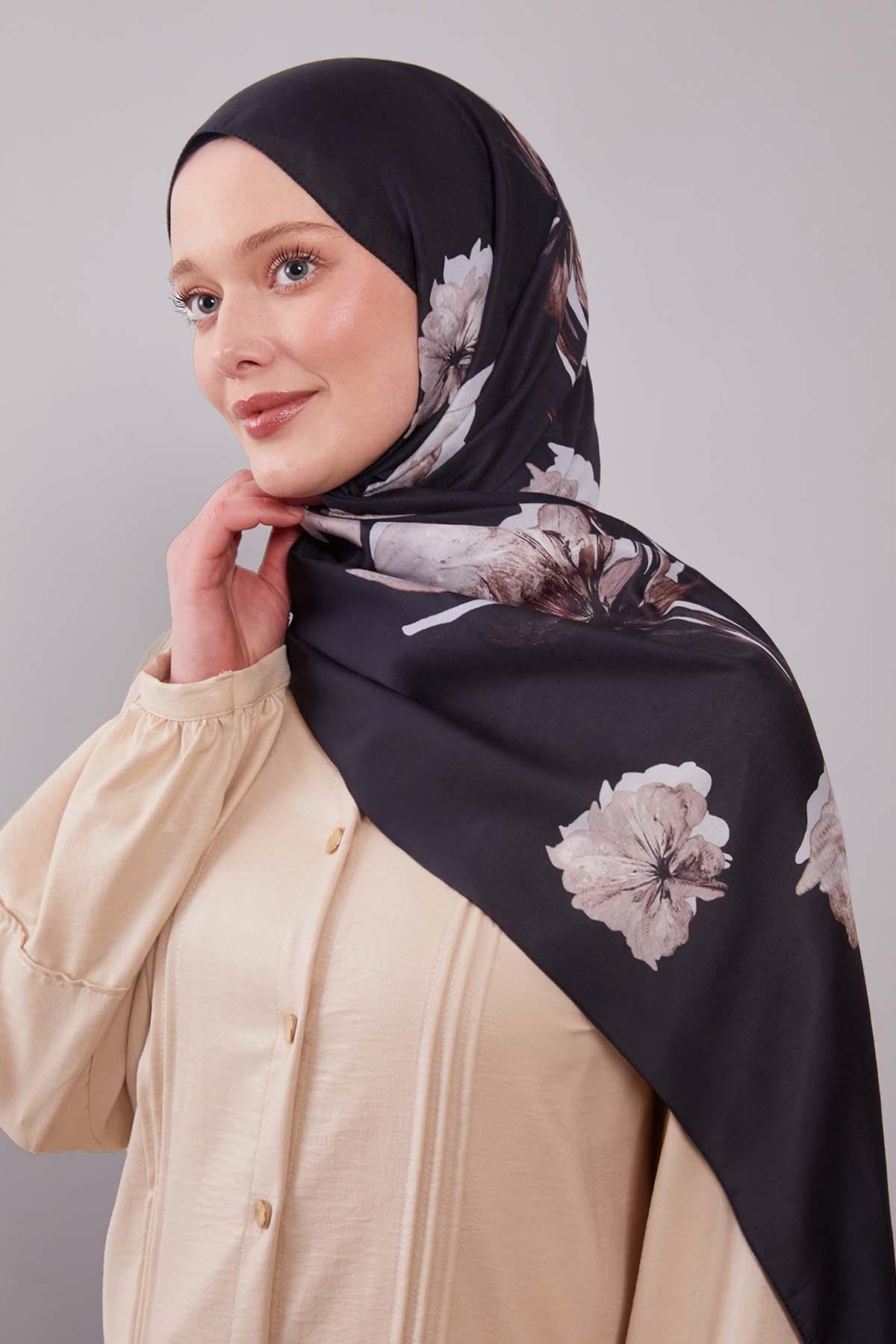 Fivescarf Sütlü Kahve Çicek Desen Clover Şal